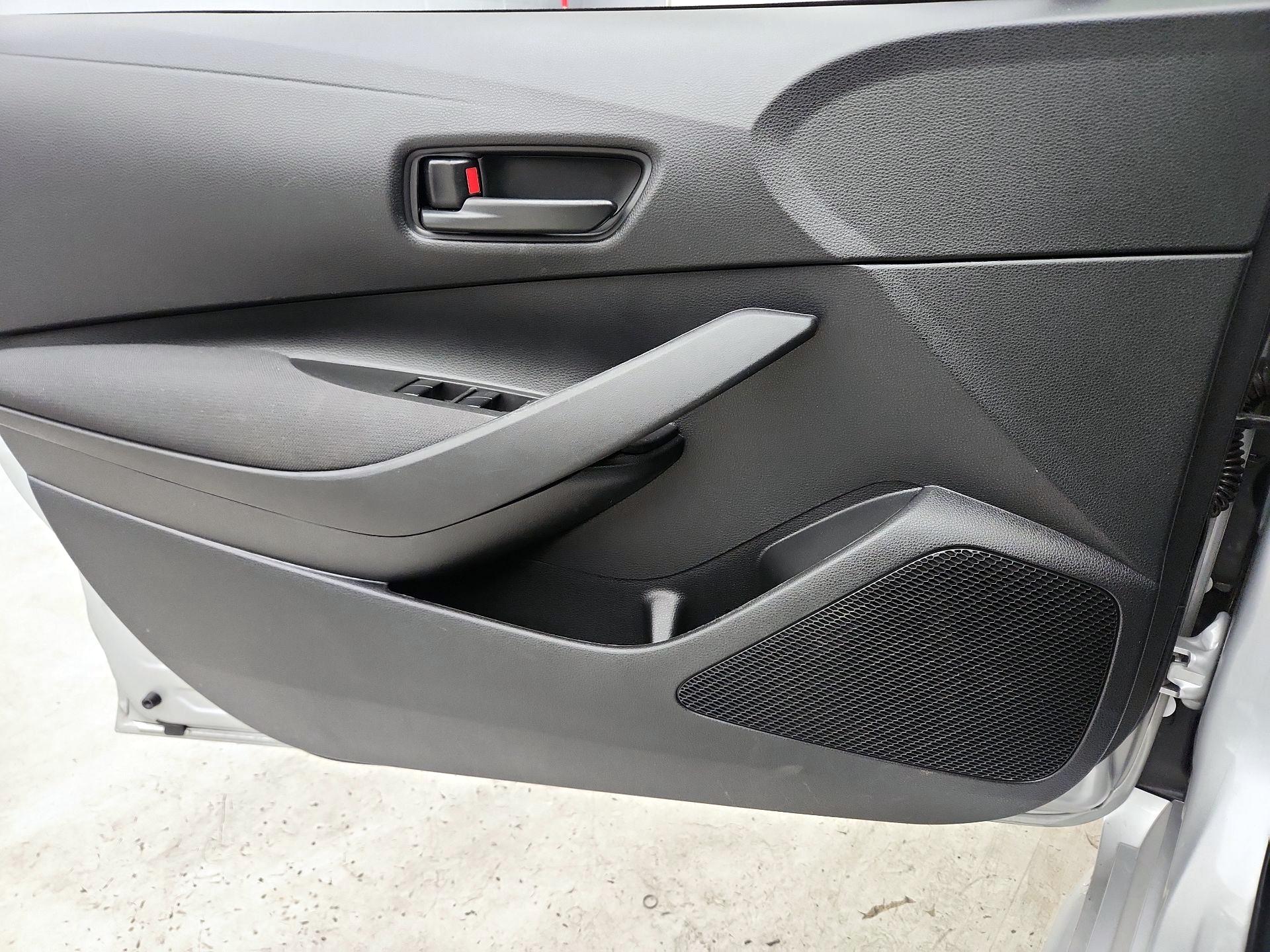 Thumbnail: 2024 Toyota Corolla - 12