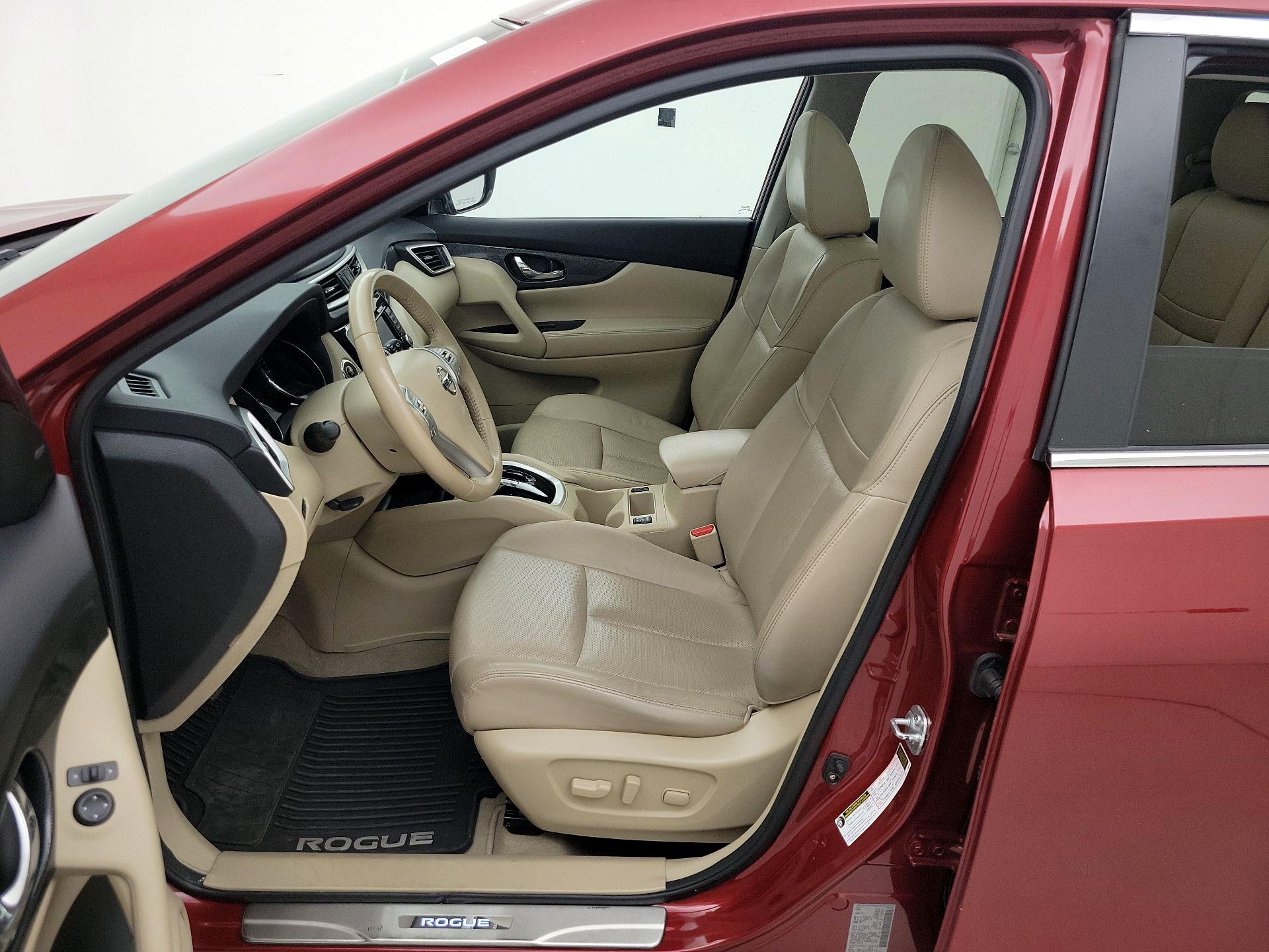 Thumbnail: 2014 Nissan Rogue - 11