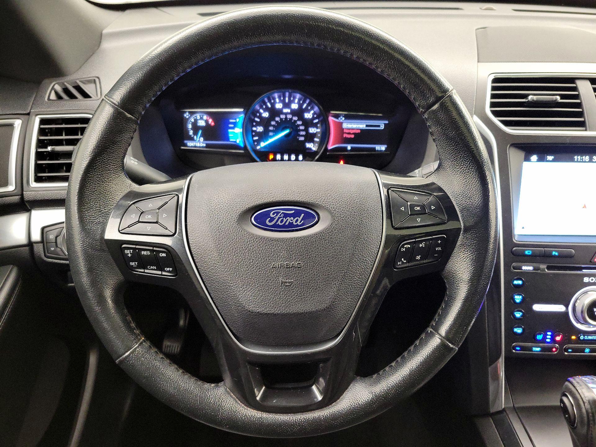 Thumbnail: 2018 Ford Explorer - 10