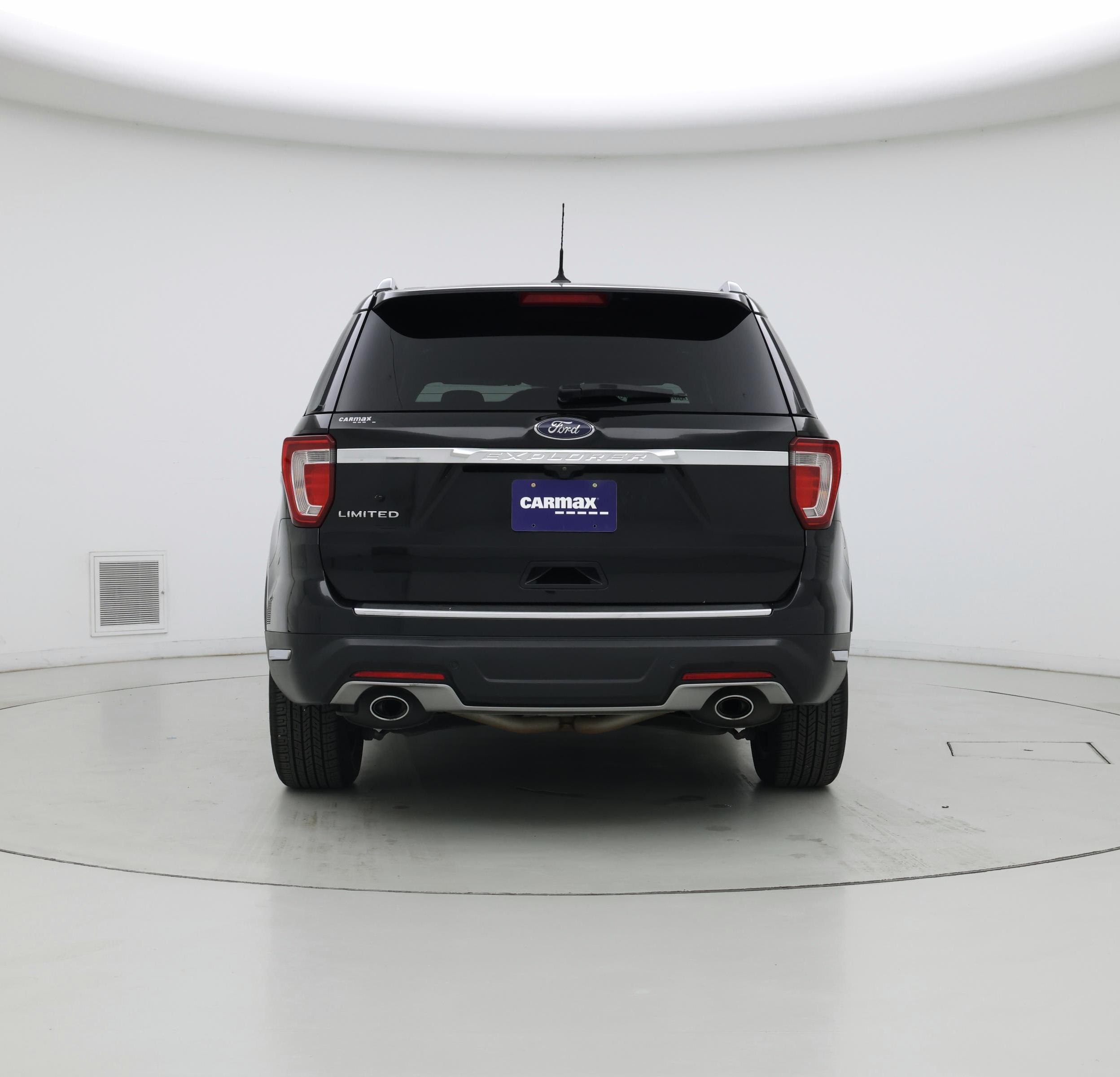 Thumbnail: 2018 Ford Explorer - 6