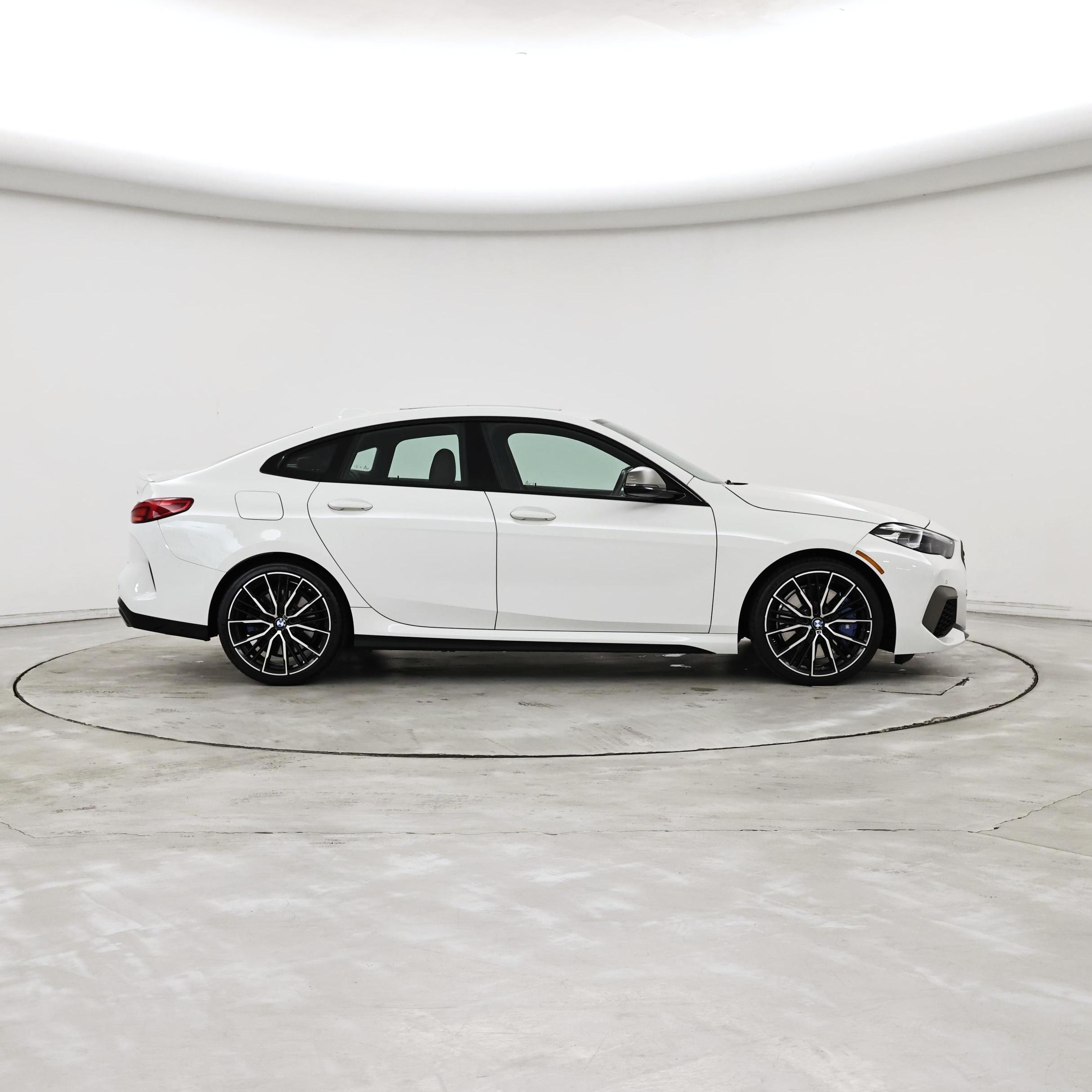 Thumbnail: 2021 BMW 2 Series - 7