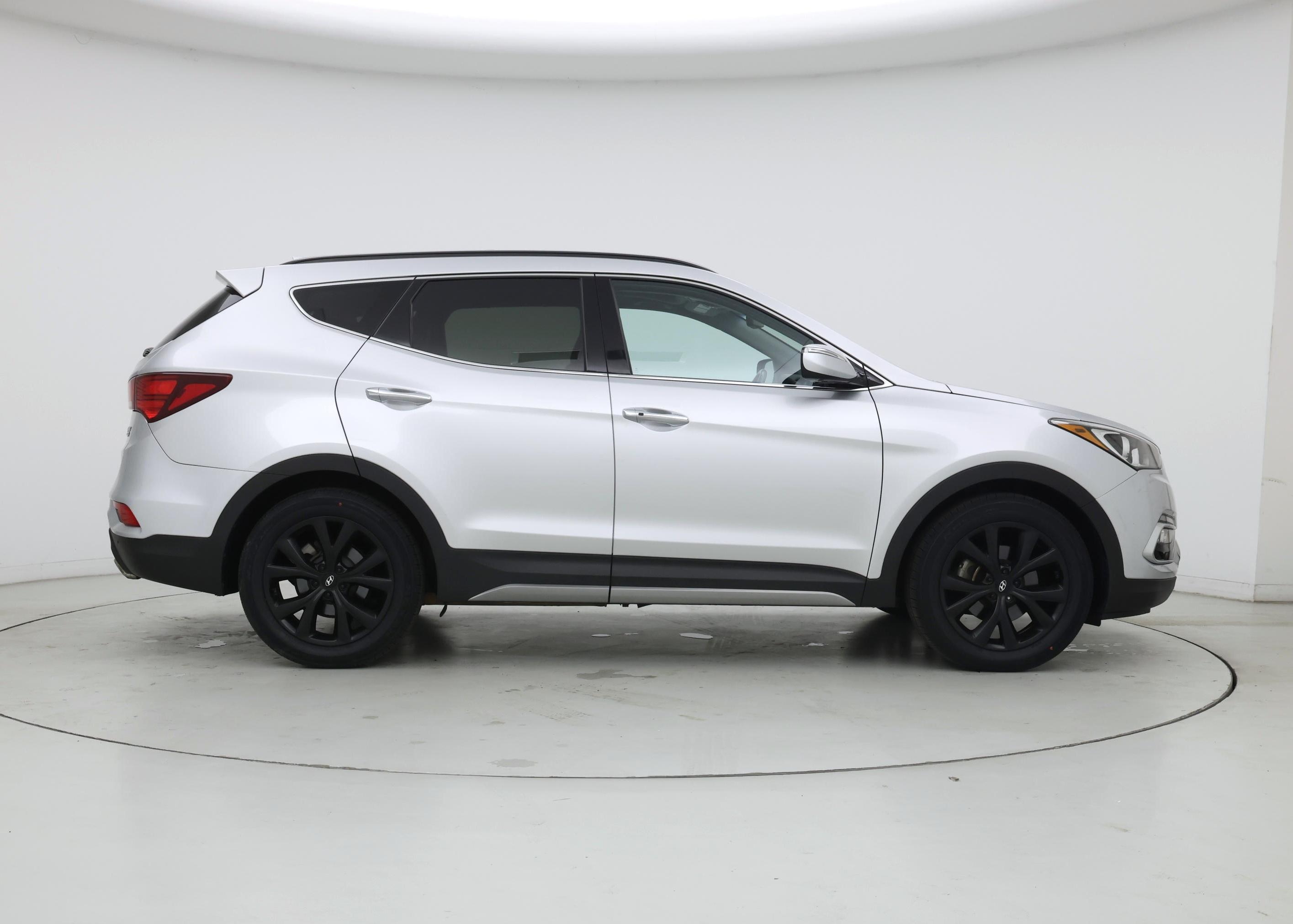 Thumbnail: 2017 Hyundai Santa Fe - 7