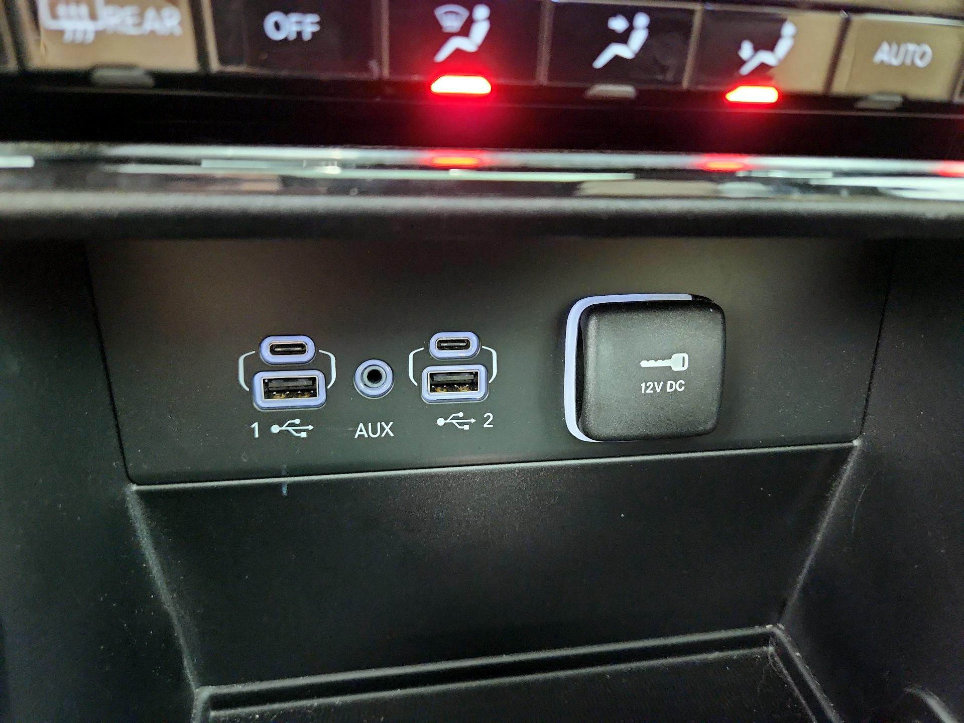 Thumbnail: 2025 Jeep Grand Cherokee - 19