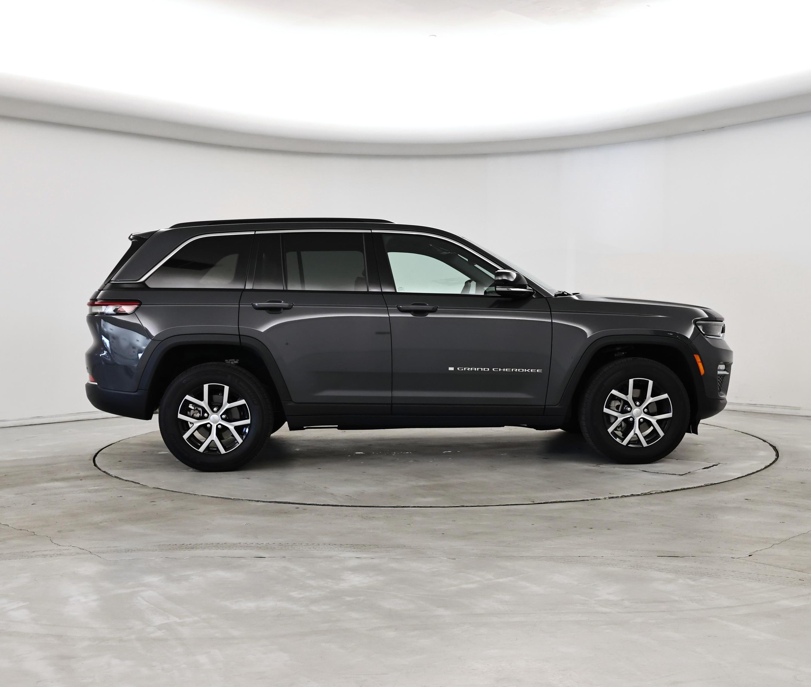 Thumbnail: 2025 Jeep Grand Cherokee - 7