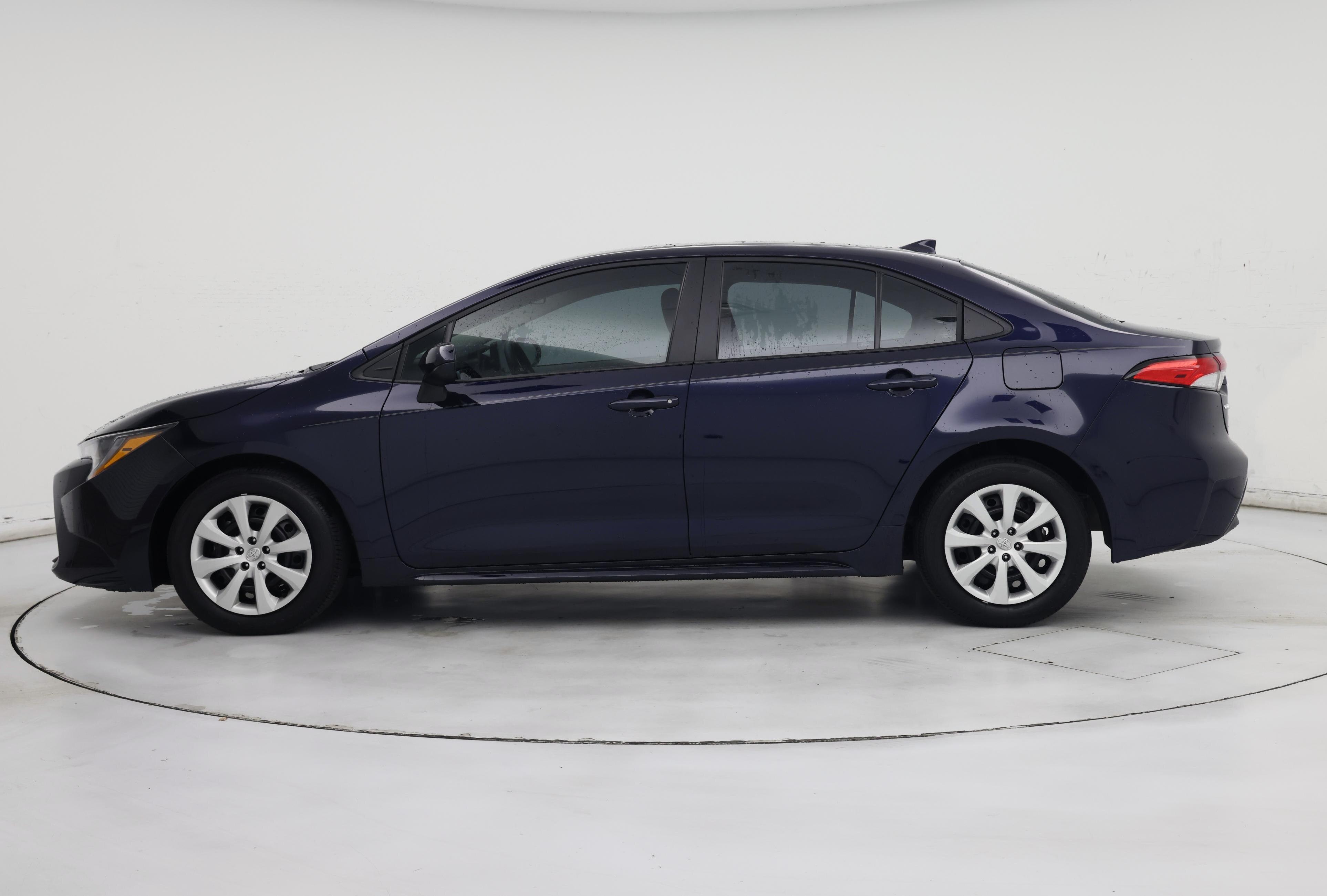 Thumbnail: 2025 Toyota Corolla - 3