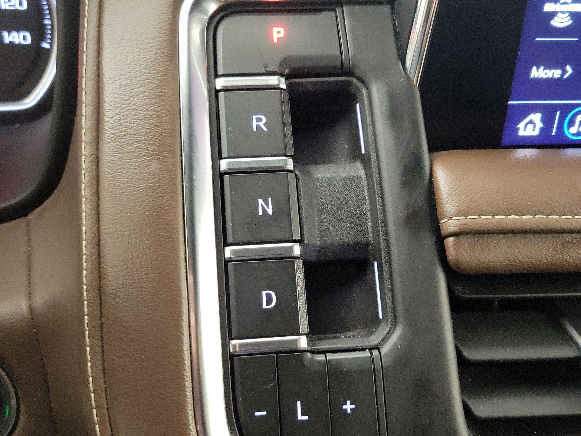 Thumbnail: 2021 Chevrolet Tahoe - 18