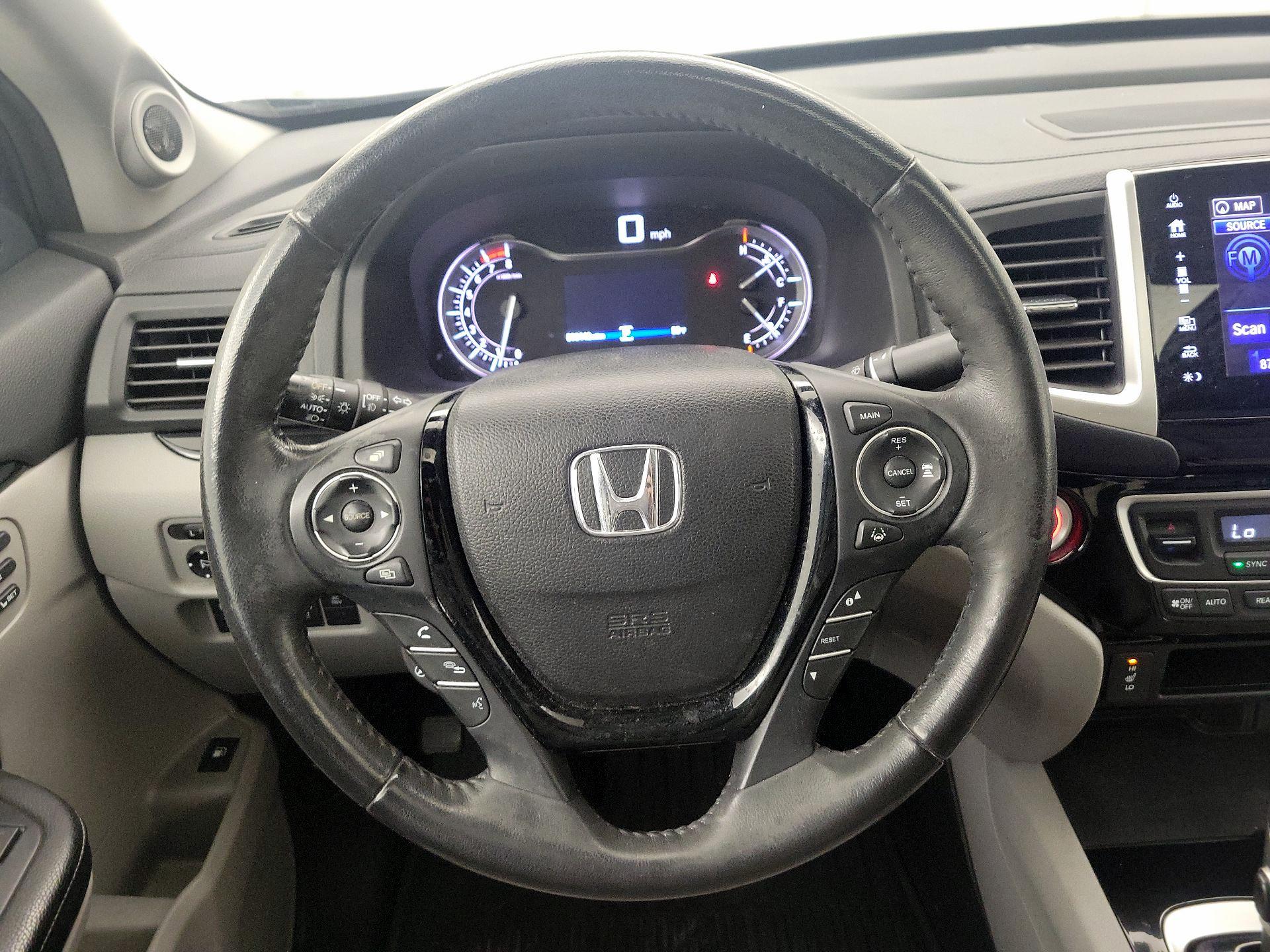 Thumbnail: 2019 Honda Ridgeline - 10