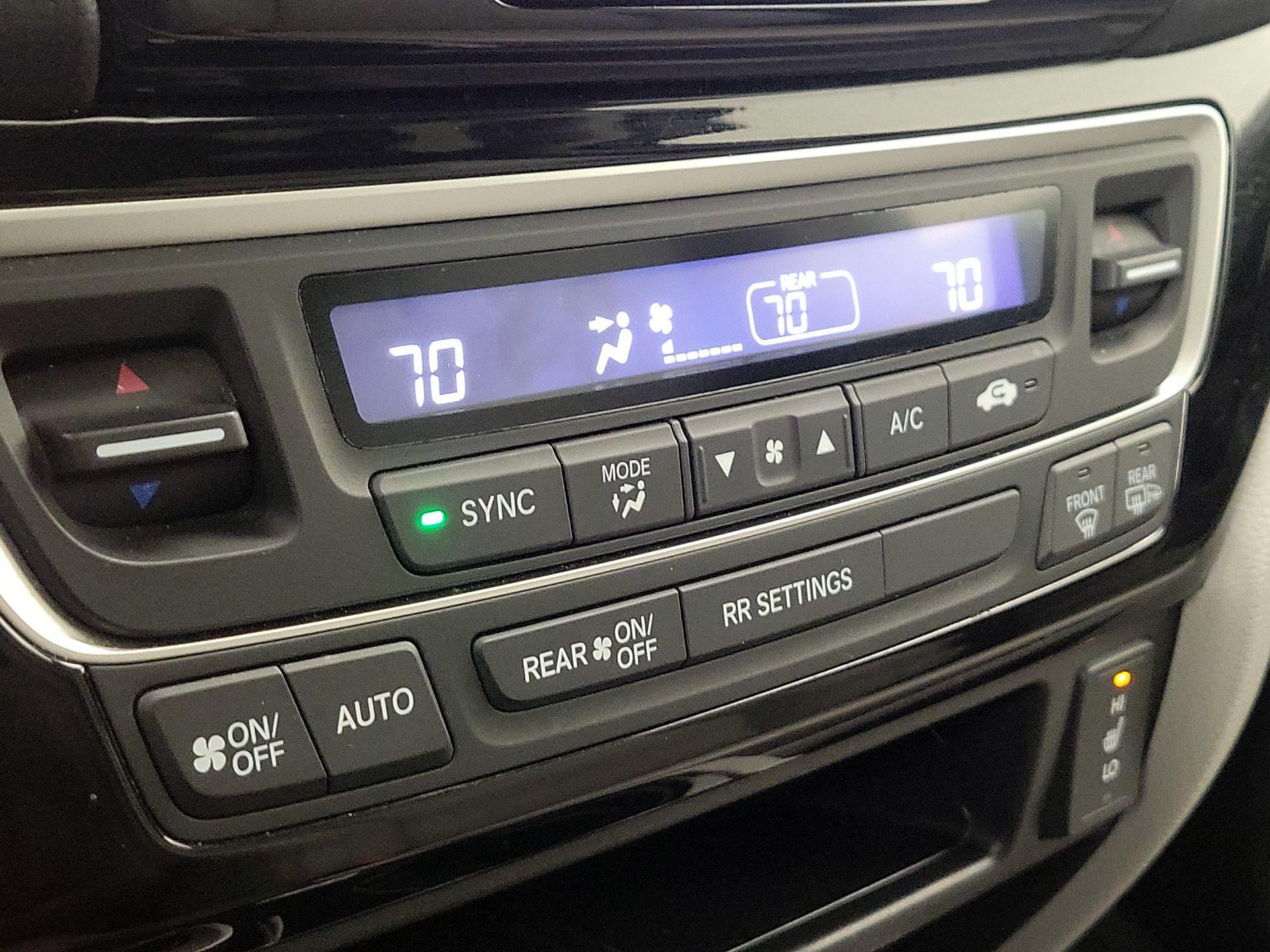 Thumbnail: 2019 Honda Ridgeline - 16