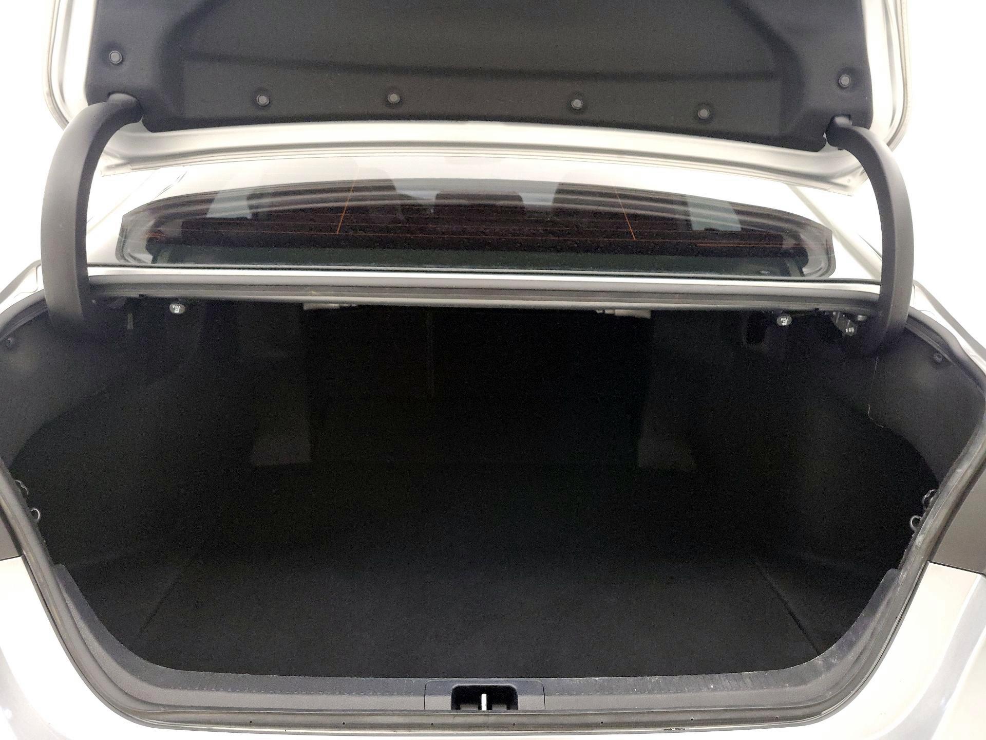 Thumbnail: 2022 Toyota Camry - 20