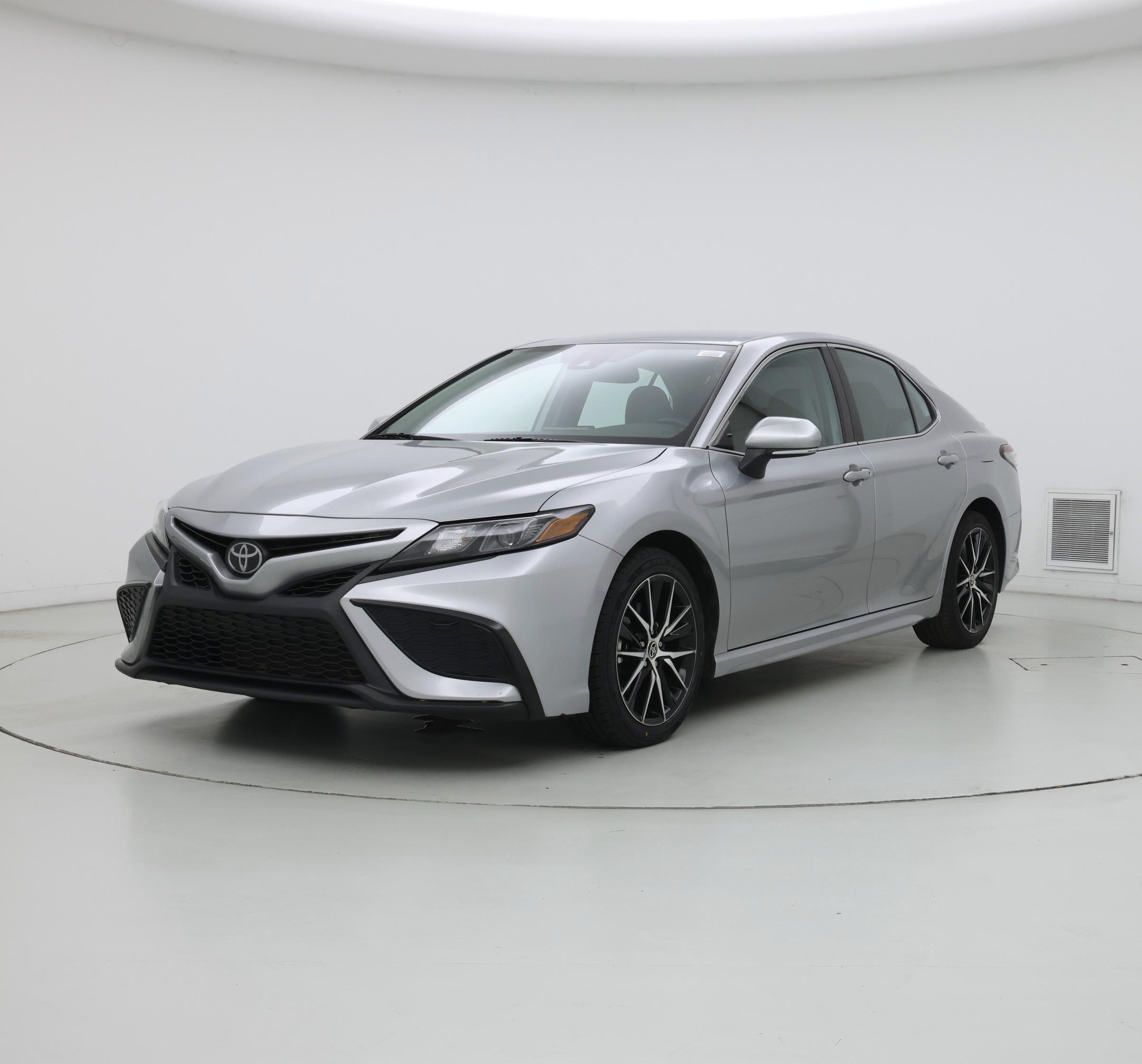 Thumbnail: 2022 Toyota Camry - 4