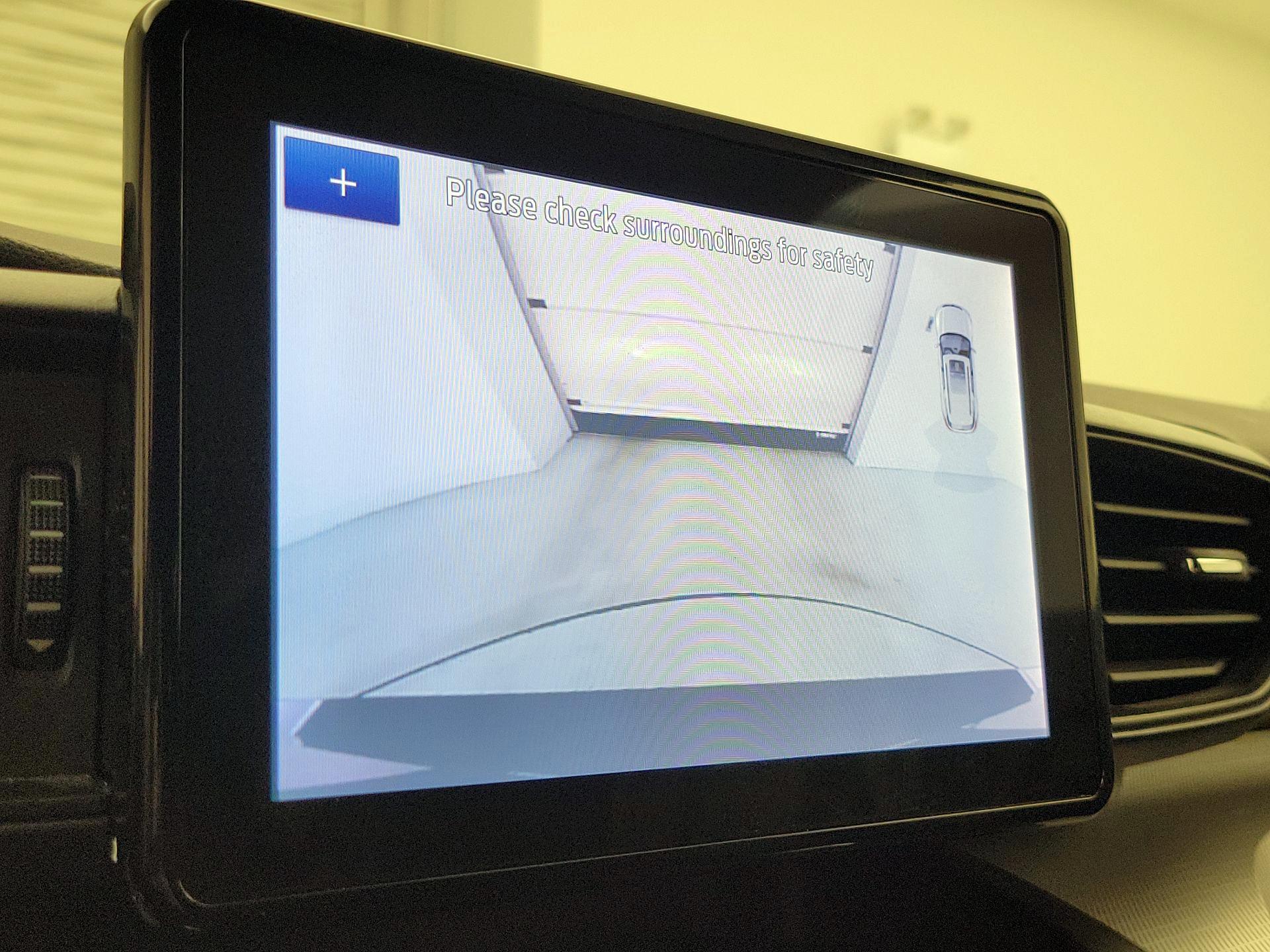 Thumbnail: 2020 Ford Explorer - 14