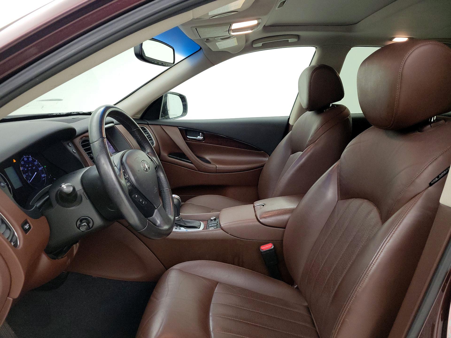 Thumbnail: 2017 INFINITI QX50 - 11