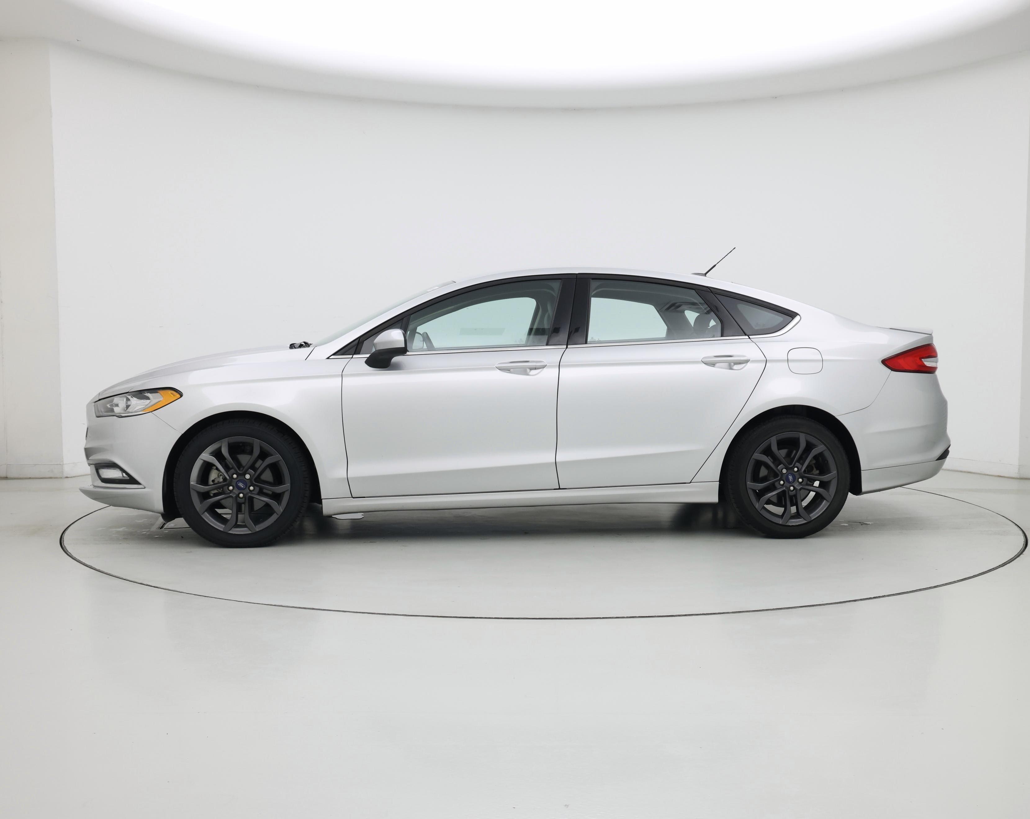 Thumbnail: 2018 Ford Fusion - 3