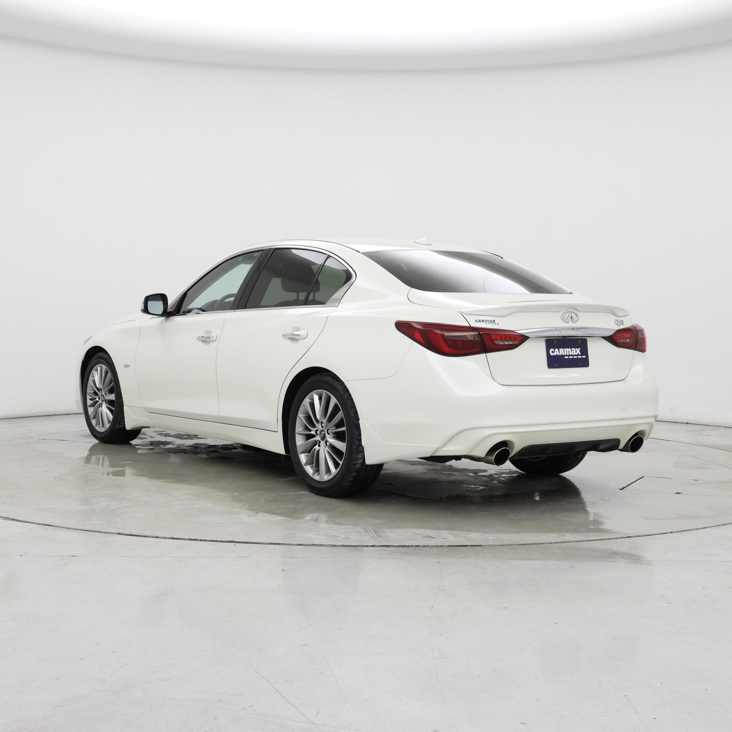 Thumbnail: 2019 INFINITI Q50 - 2