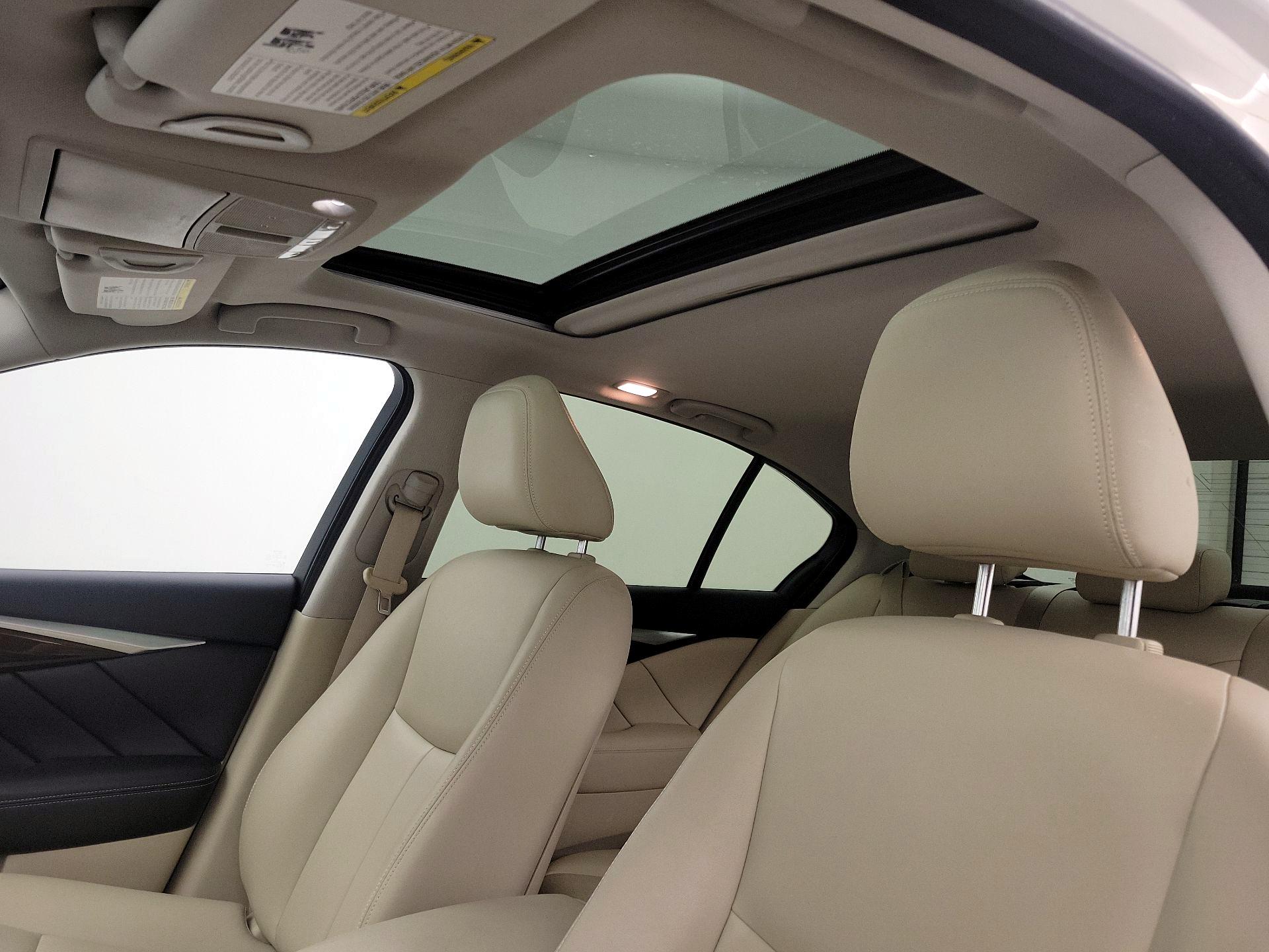 Thumbnail: 2019 INFINITI Q50 - 19