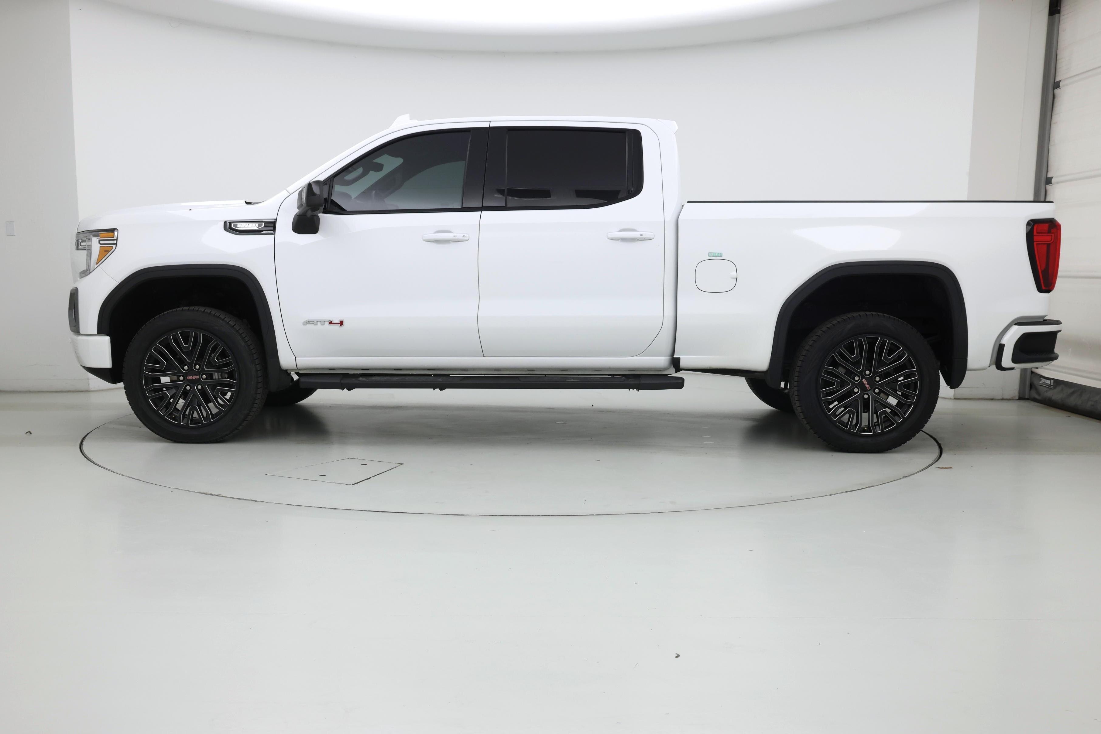 Thumbnail: 2021 GMC Sierra 1500 - 3