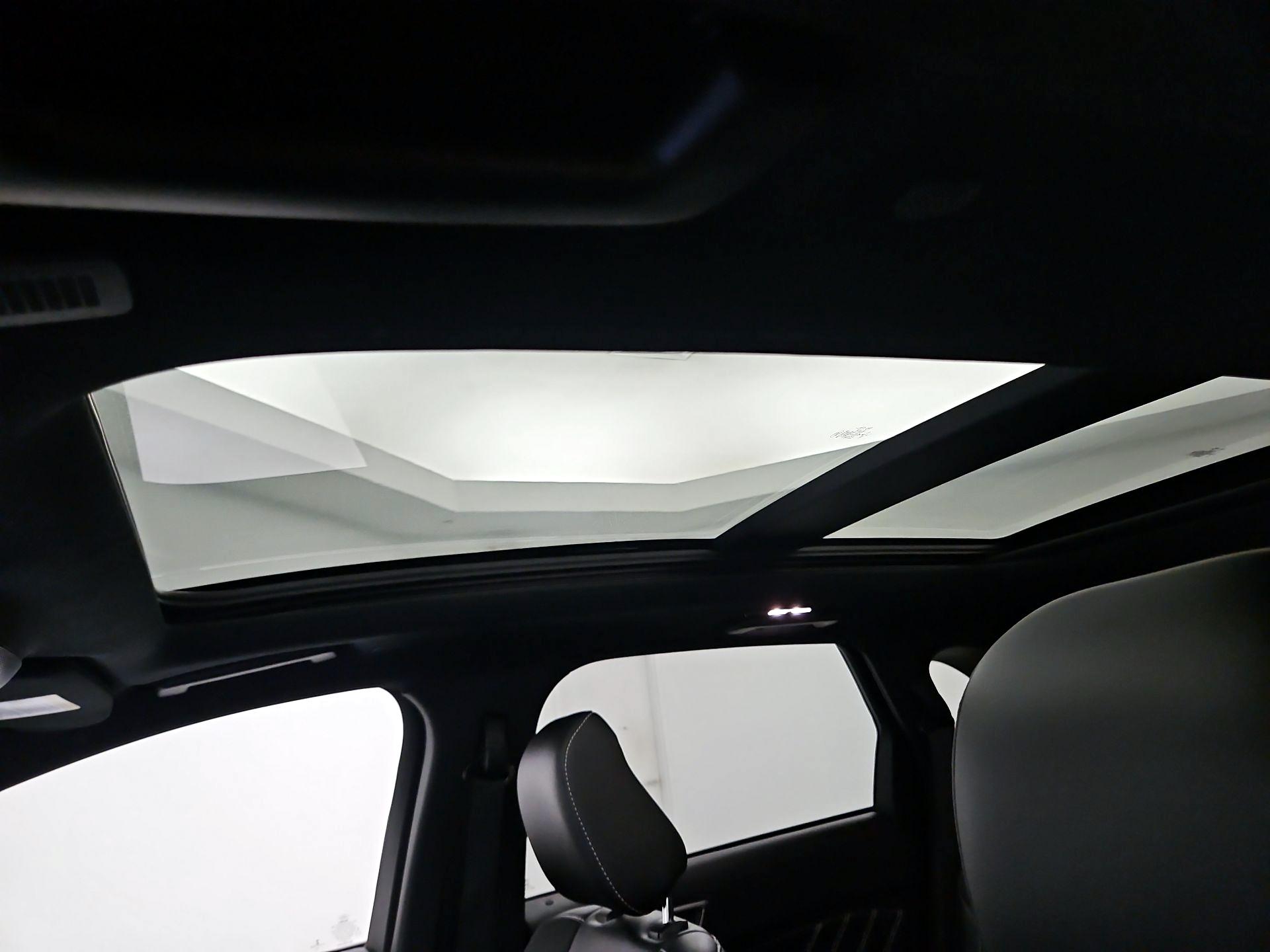 Thumbnail: 2020 Ford Edge - 20