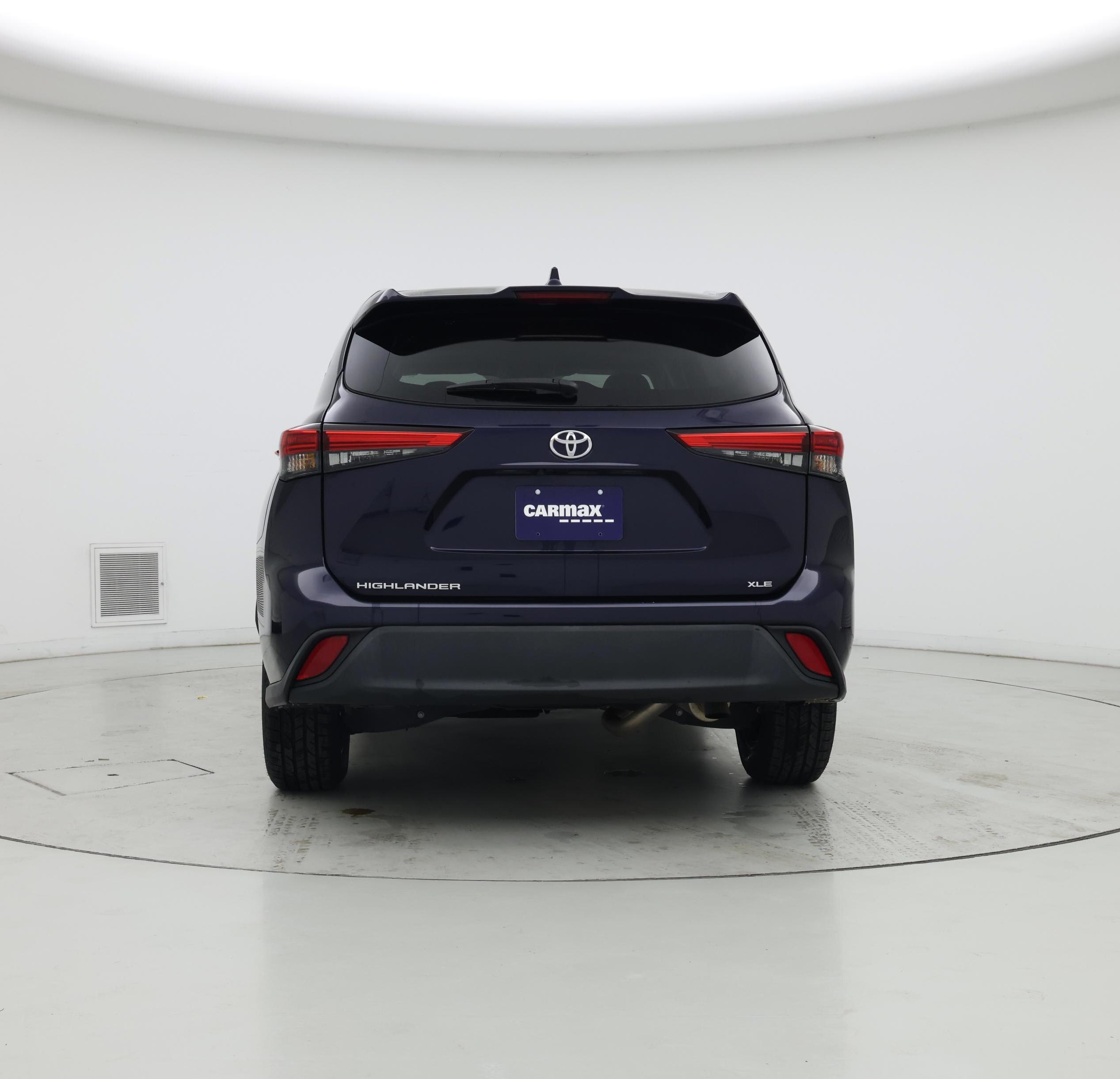 Thumbnail: 2023 Toyota Highlander - 6