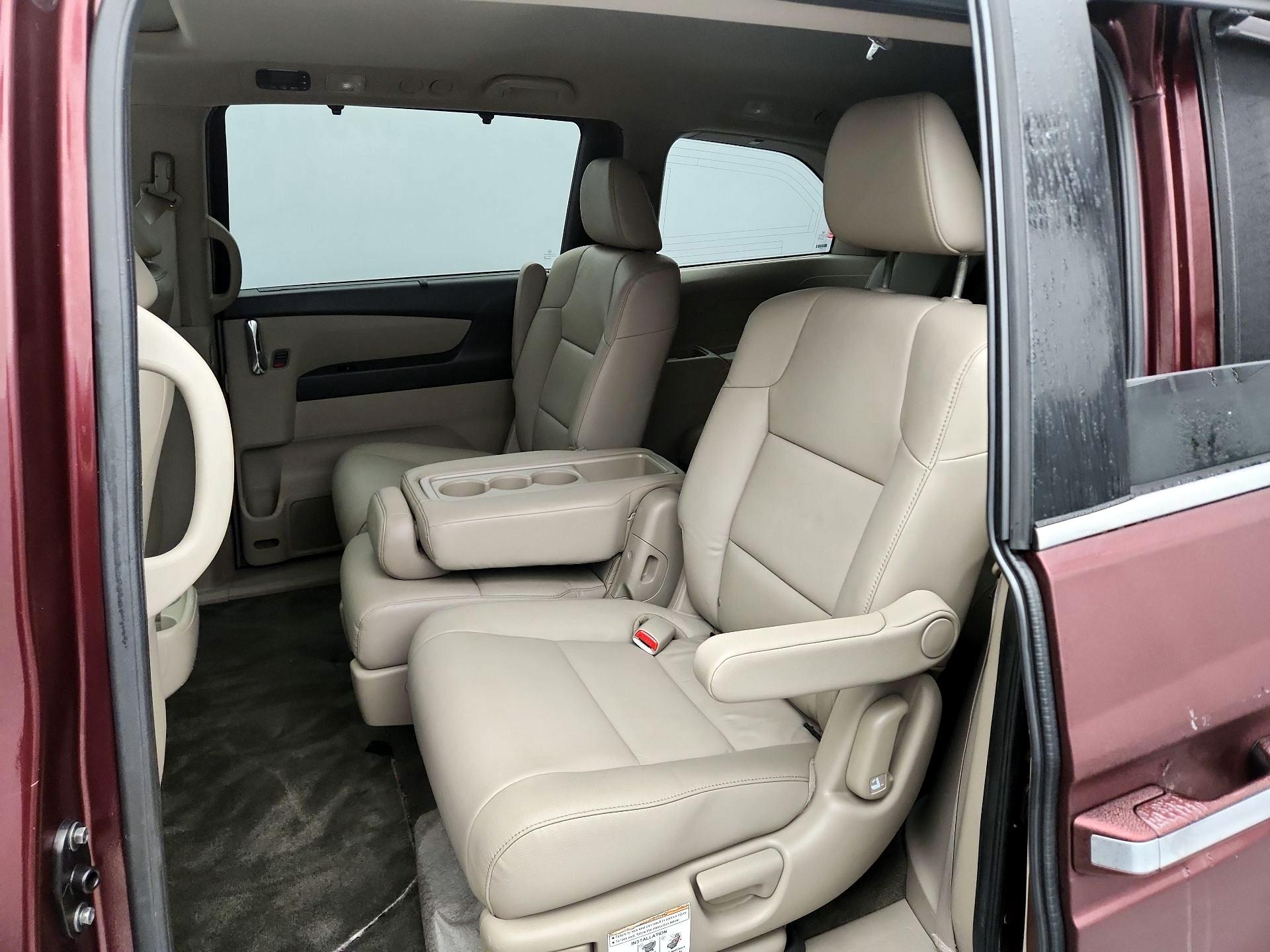 Thumbnail: 2015 Honda Odyssey - 20