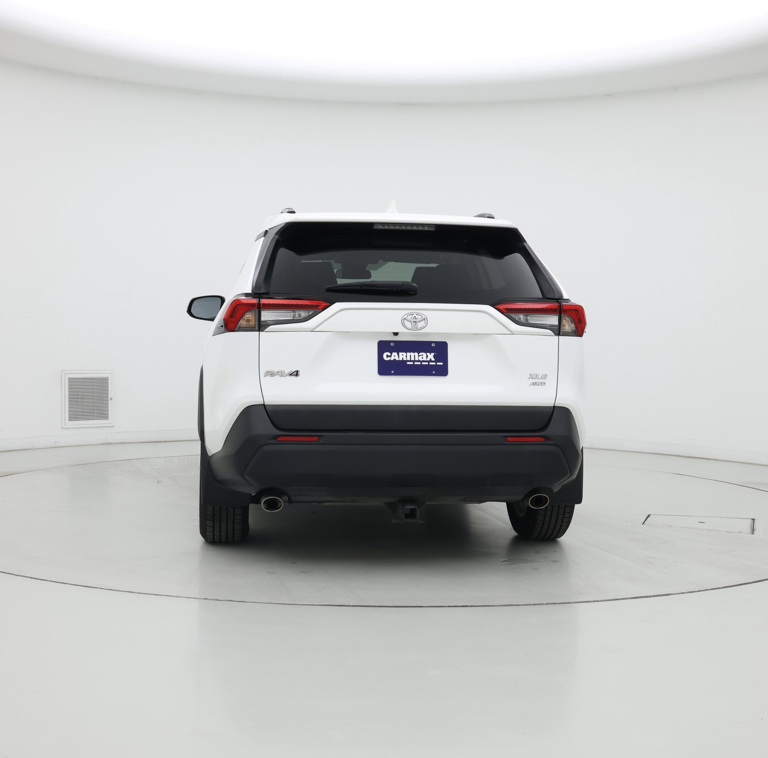 Thumbnail: 2021 Toyota RAV4 - 6