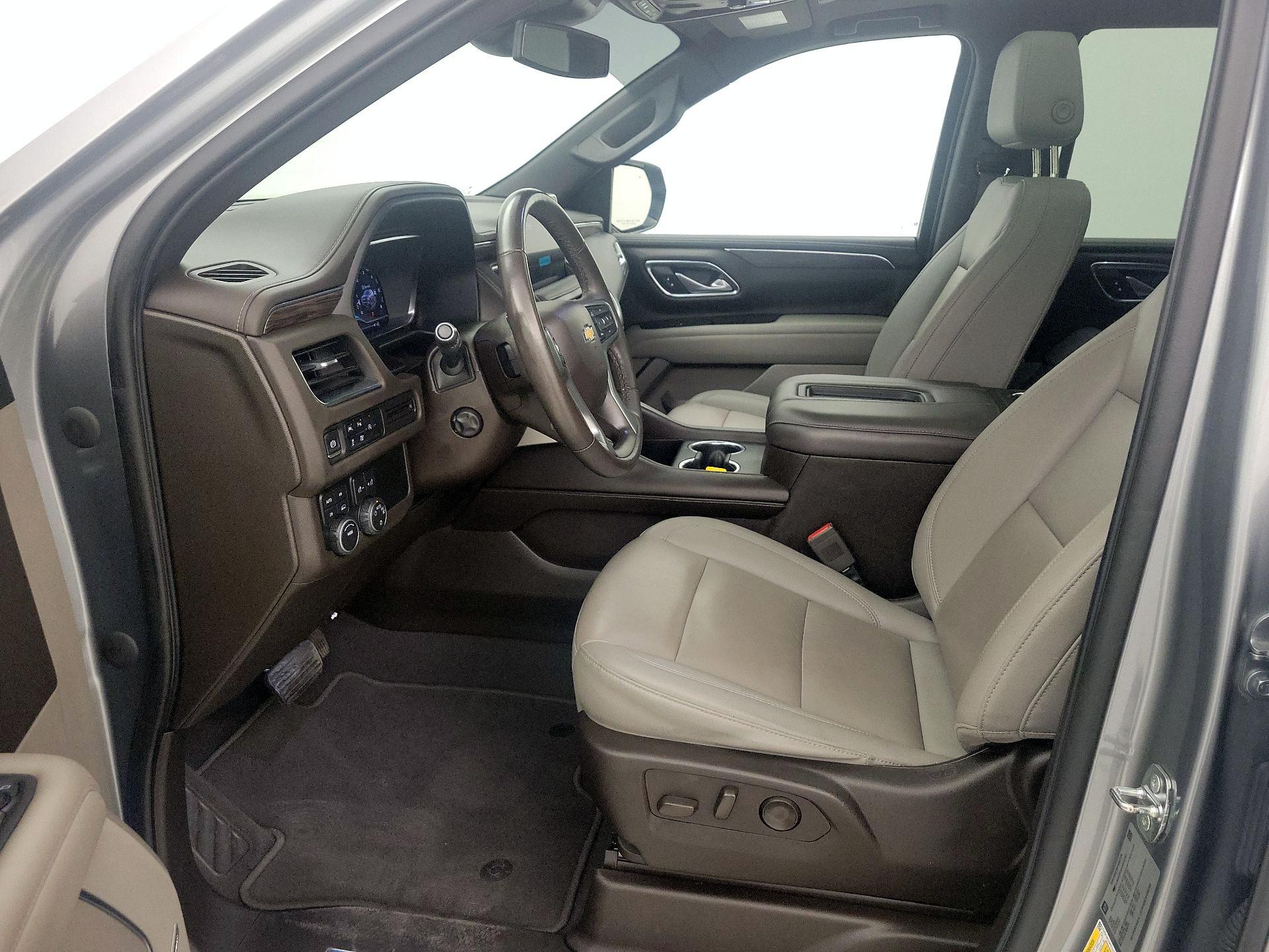 Thumbnail: 2023 Chevrolet Tahoe - 11