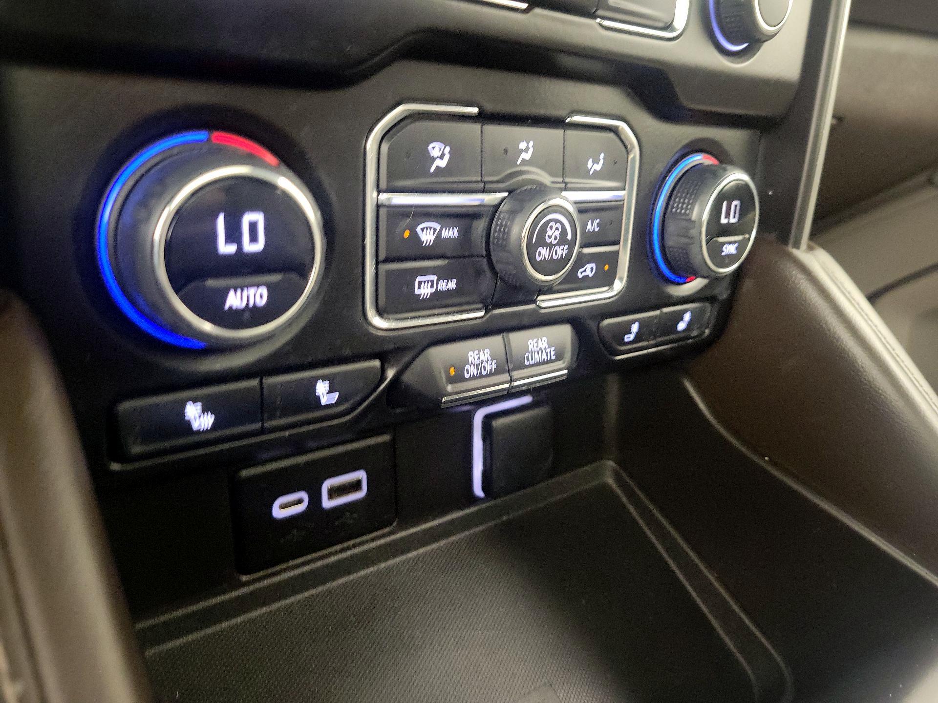 Thumbnail: 2023 Chevrolet Tahoe - 16