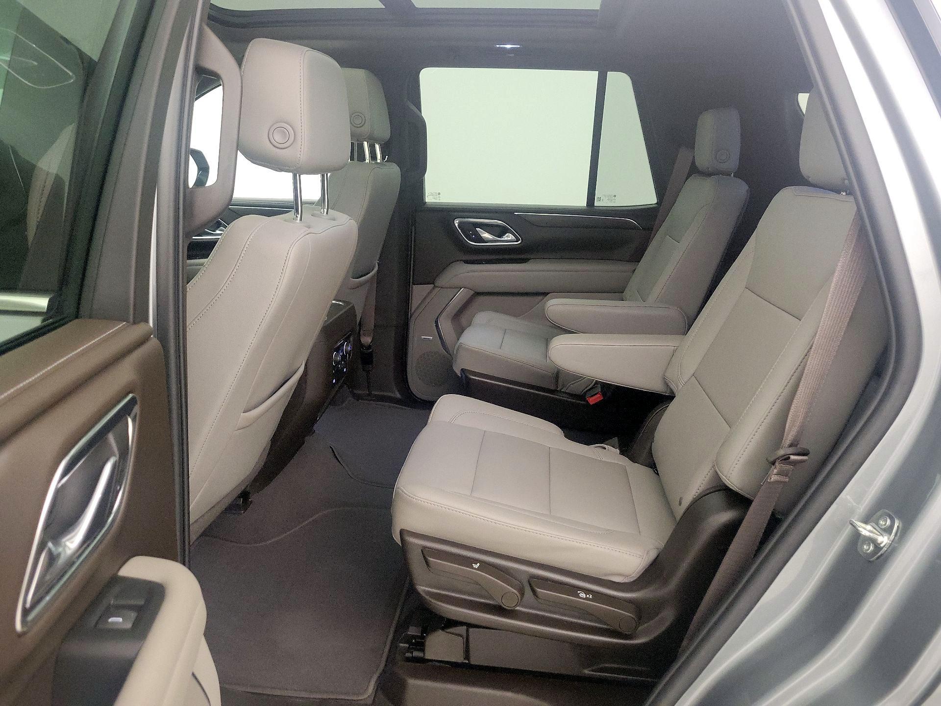 Thumbnail: 2023 Chevrolet Tahoe - 20