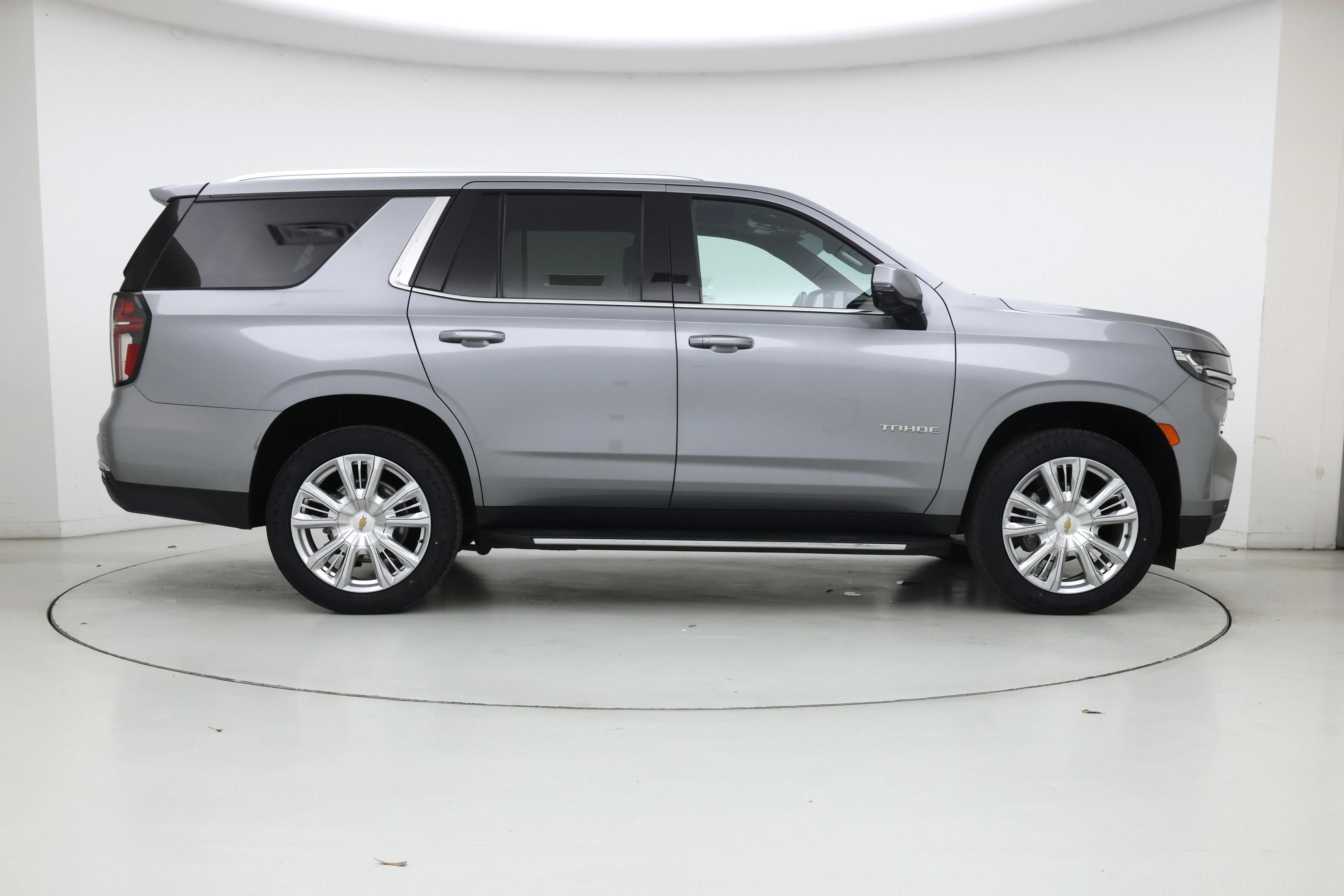 Thumbnail: 2023 Chevrolet Tahoe - 7