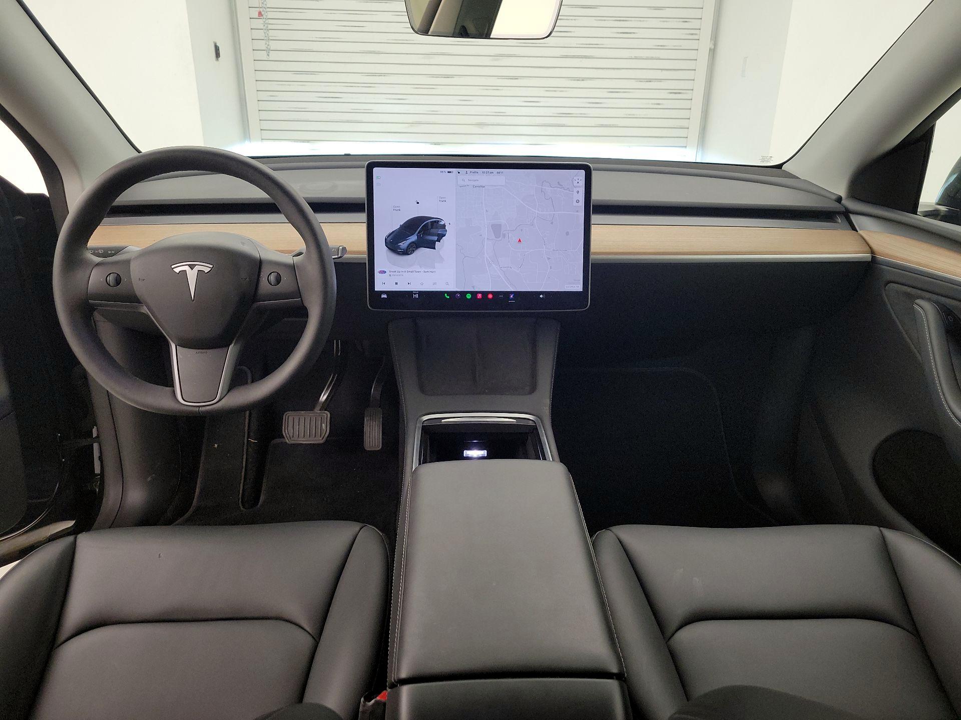 Thumbnail: 2025 Tesla Model Y - 9