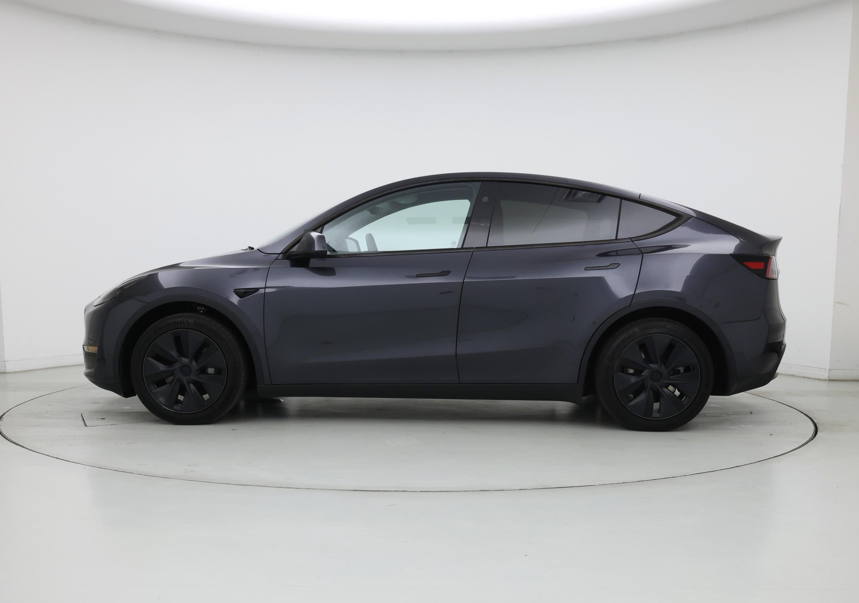 Thumbnail: 2025 Tesla Model Y - 3