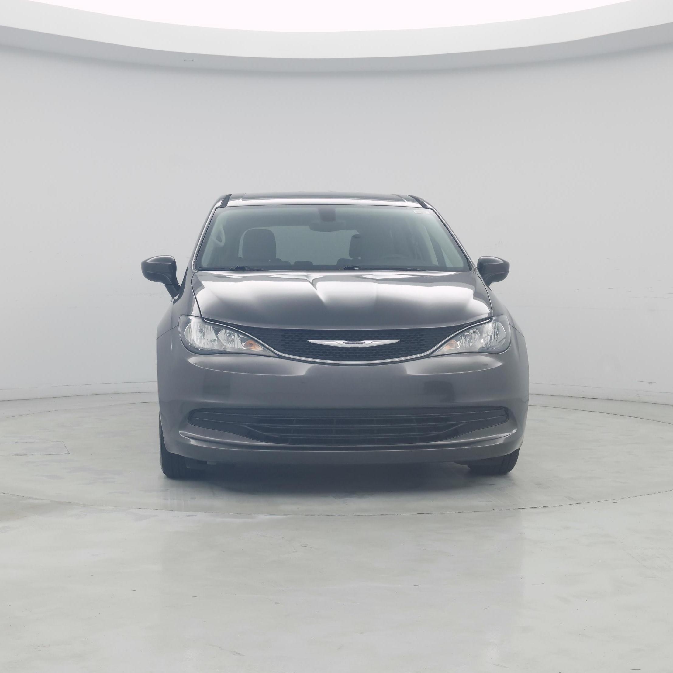 Thumbnail: 2017 Chrysler Pacifica - 5