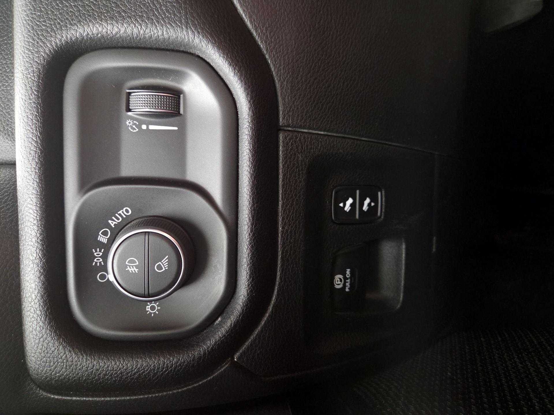 Thumbnail: 2022 RAM 1500 - 13