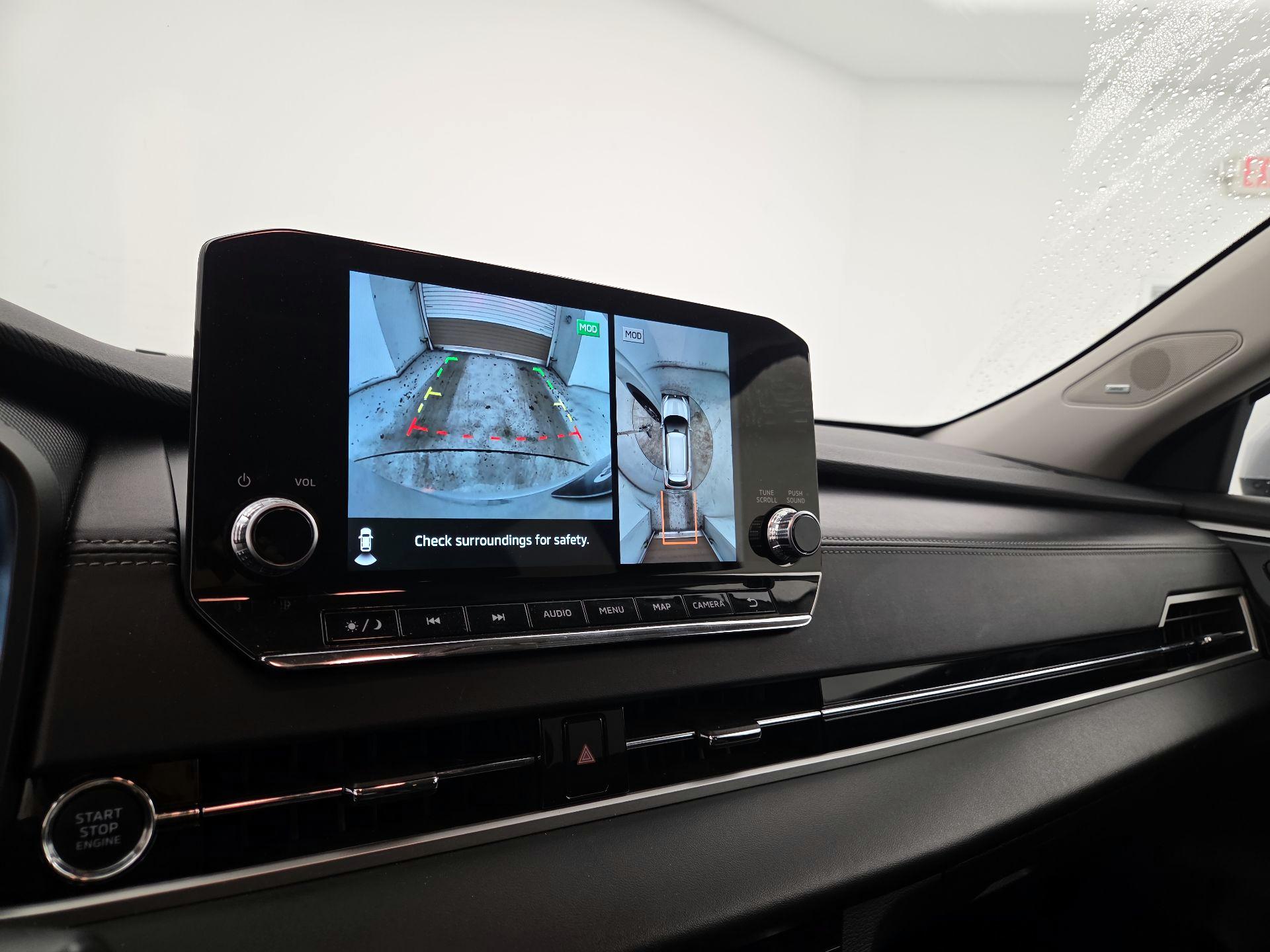 Thumbnail: 2024 Mitsubishi Outlander - 14