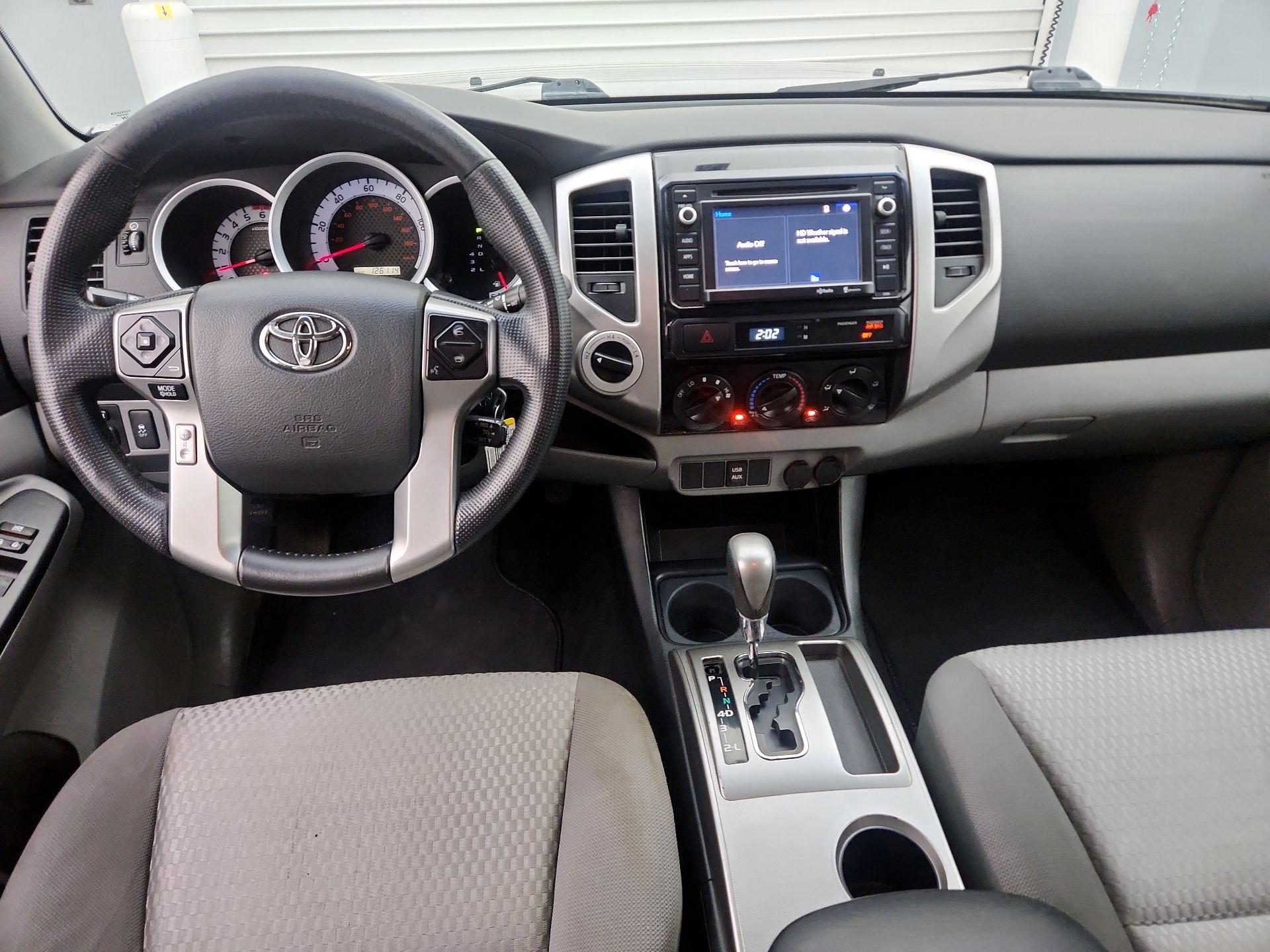 Thumbnail: 2014 Toyota Tacoma - 9