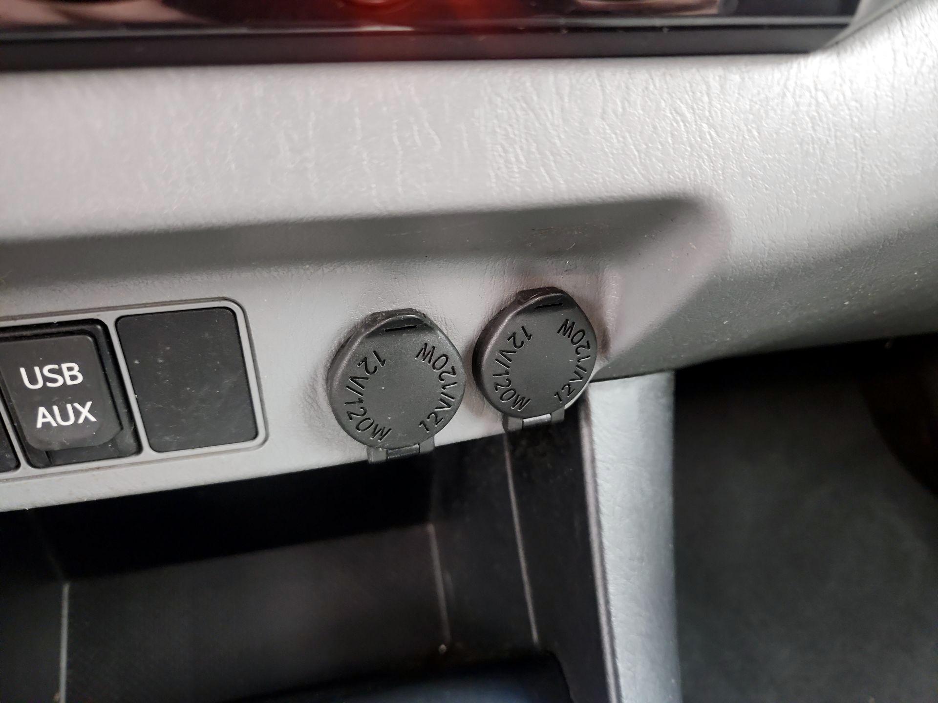 Thumbnail: 2014 Toyota Tacoma - 18