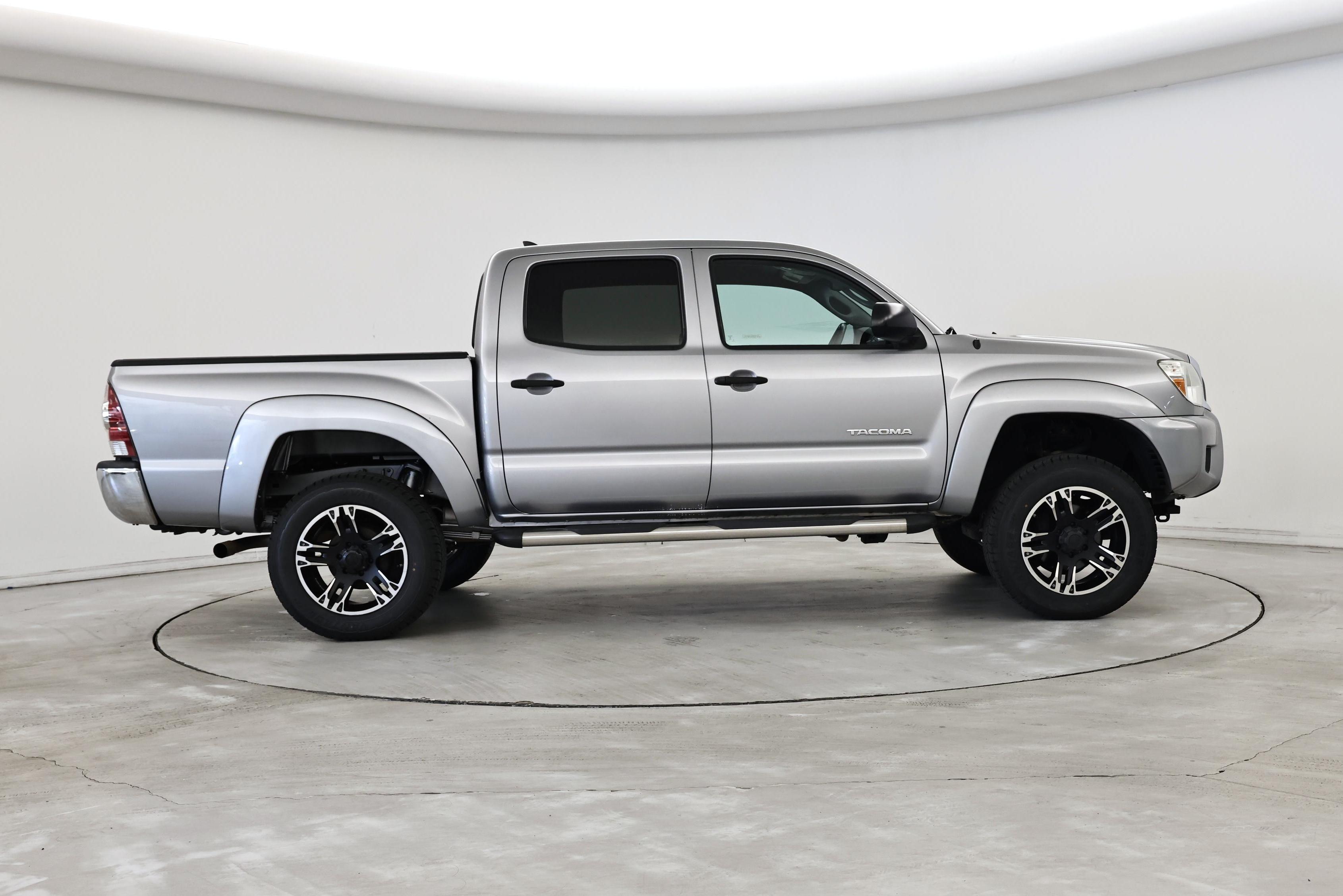 Thumbnail: 2014 Toyota Tacoma - 7