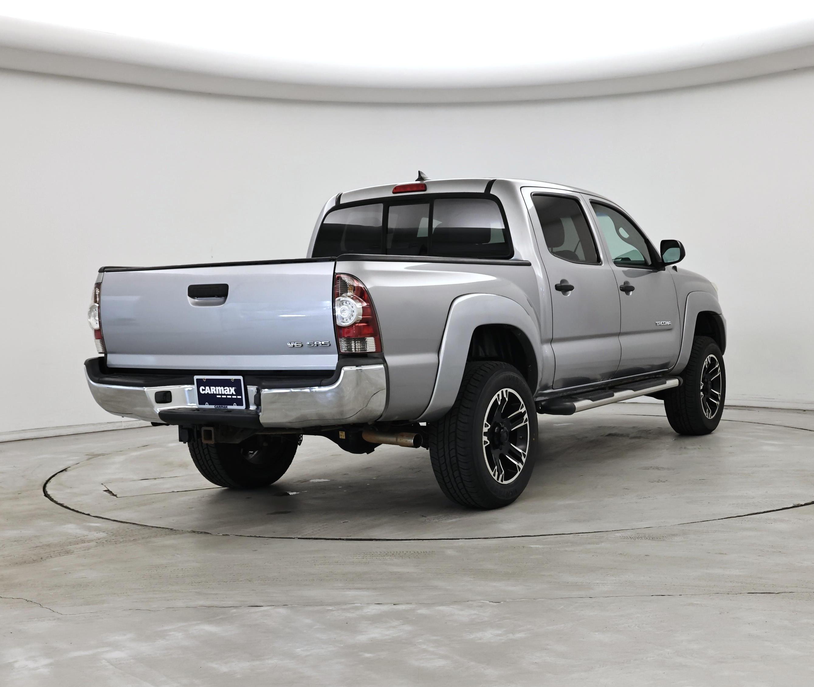 Thumbnail: 2014 Toyota Tacoma - 8