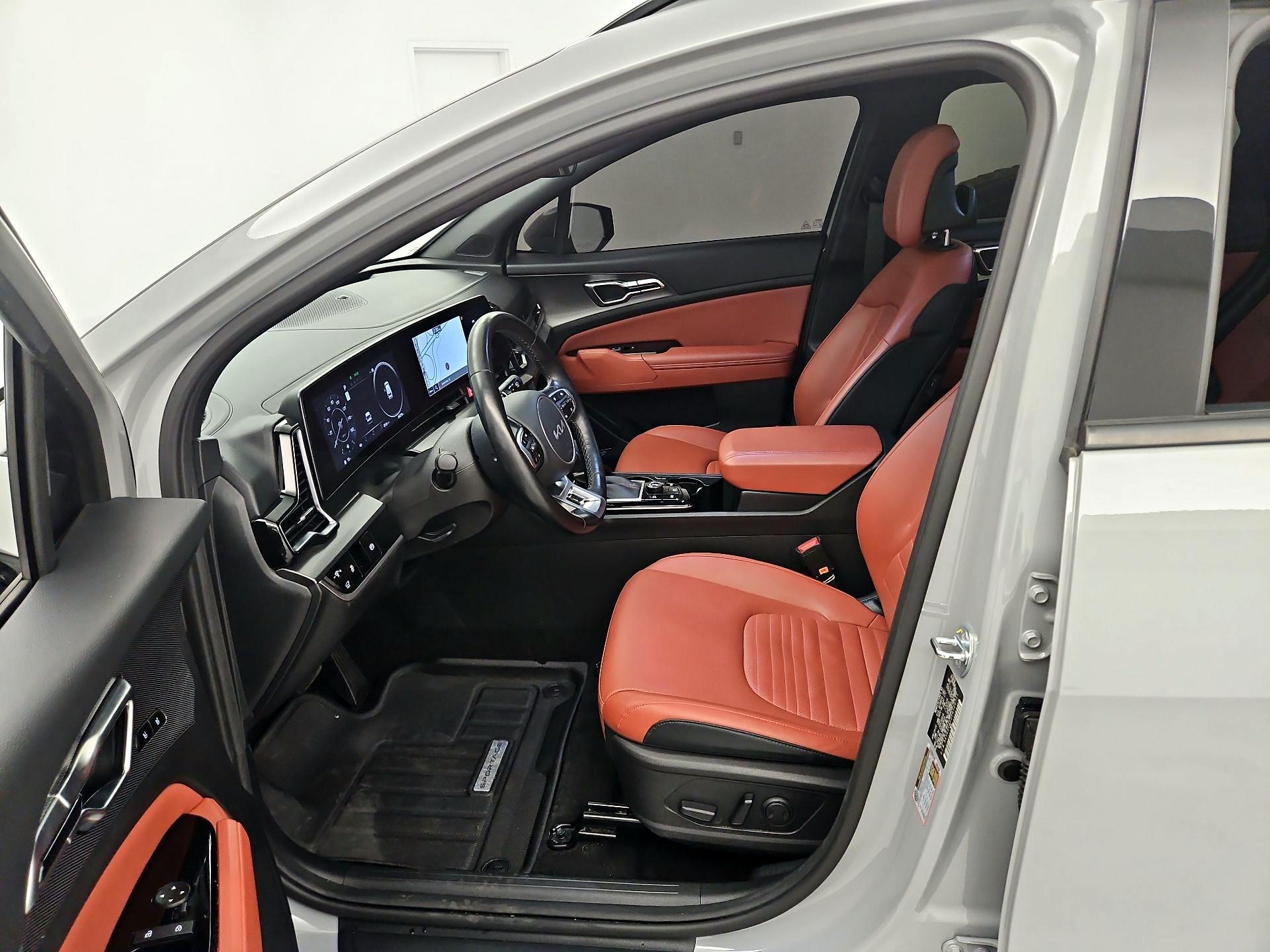 Thumbnail: 2023 Kia Sportage - 11