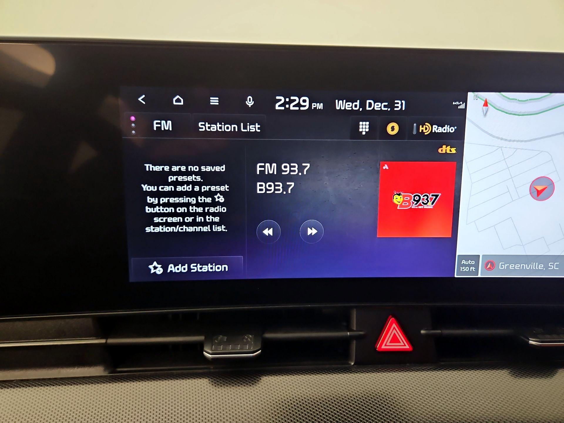 Thumbnail: 2023 Kia Sportage - 16