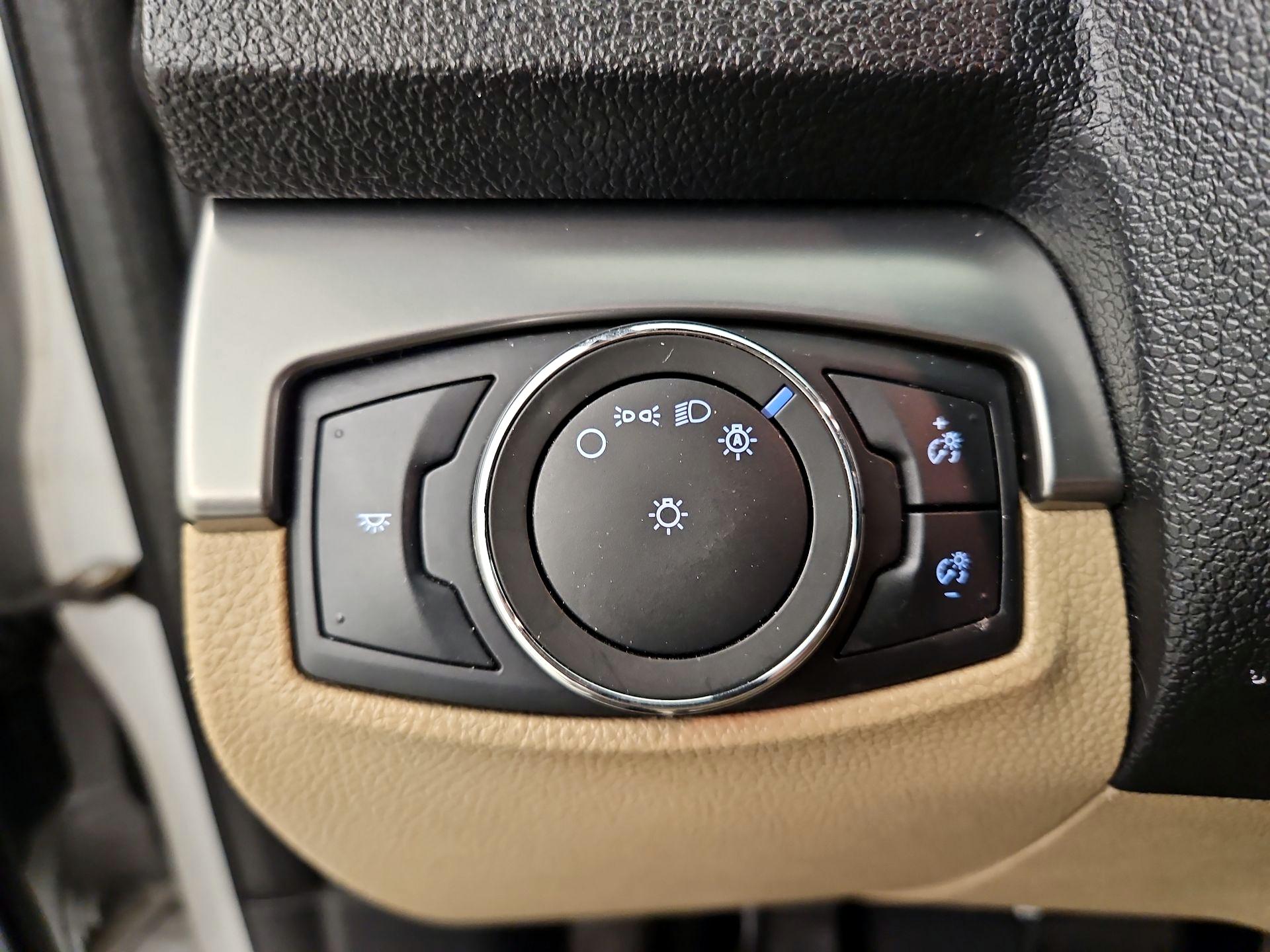 Thumbnail: 2017 Ford Explorer - 13