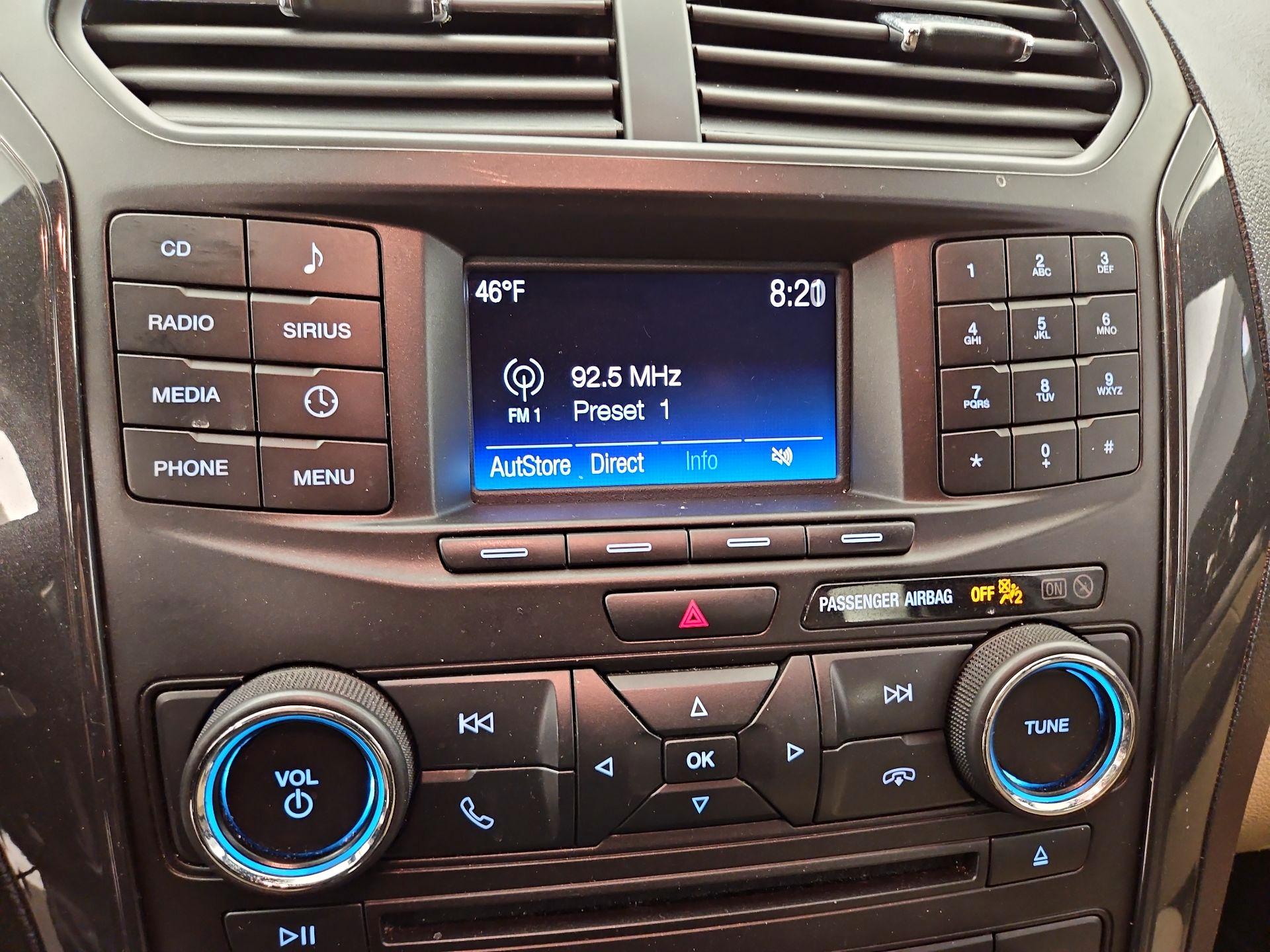 Thumbnail: 2017 Ford Explorer - 15