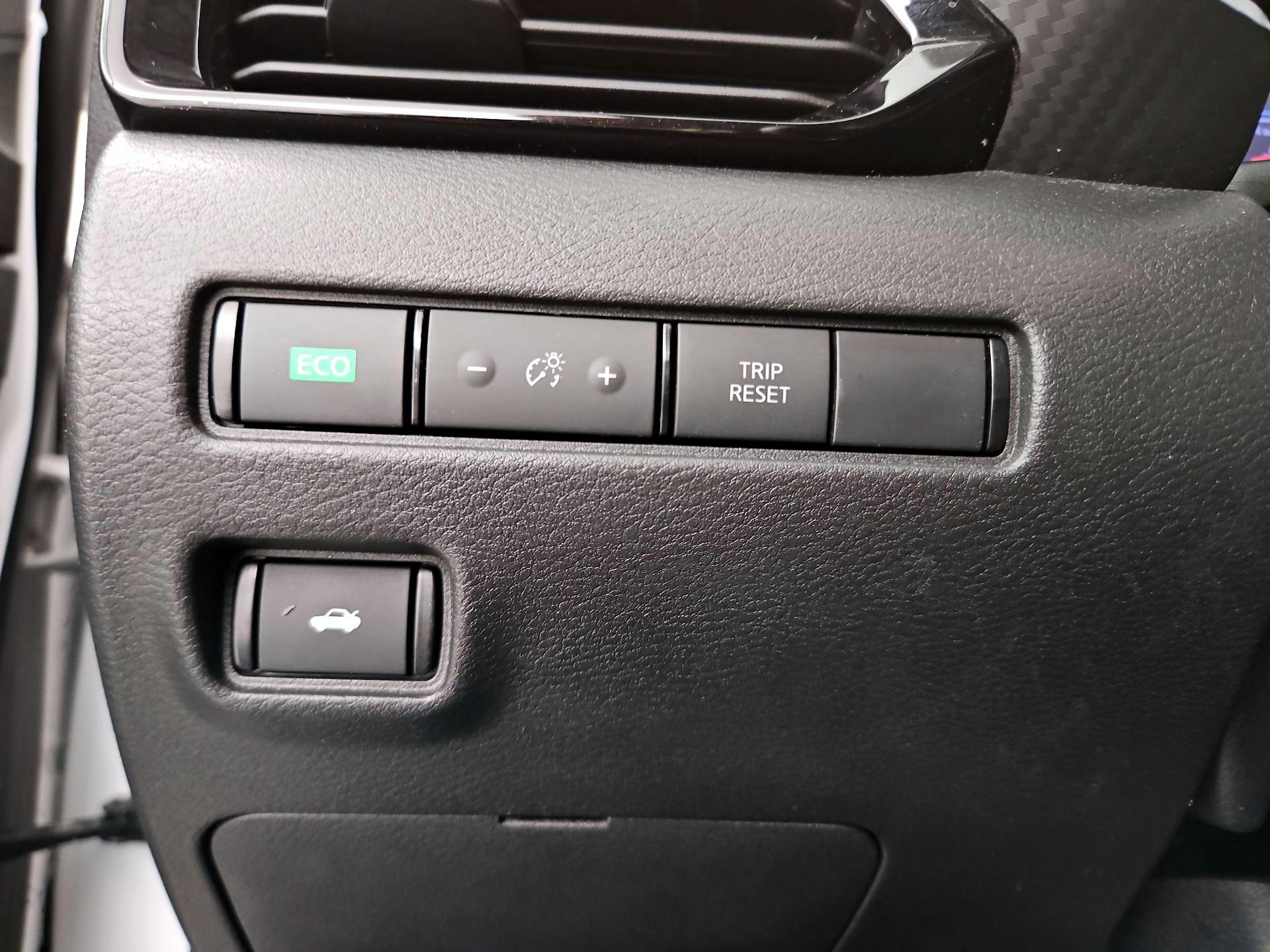 Thumbnail: 2022 Nissan Sentra - 13