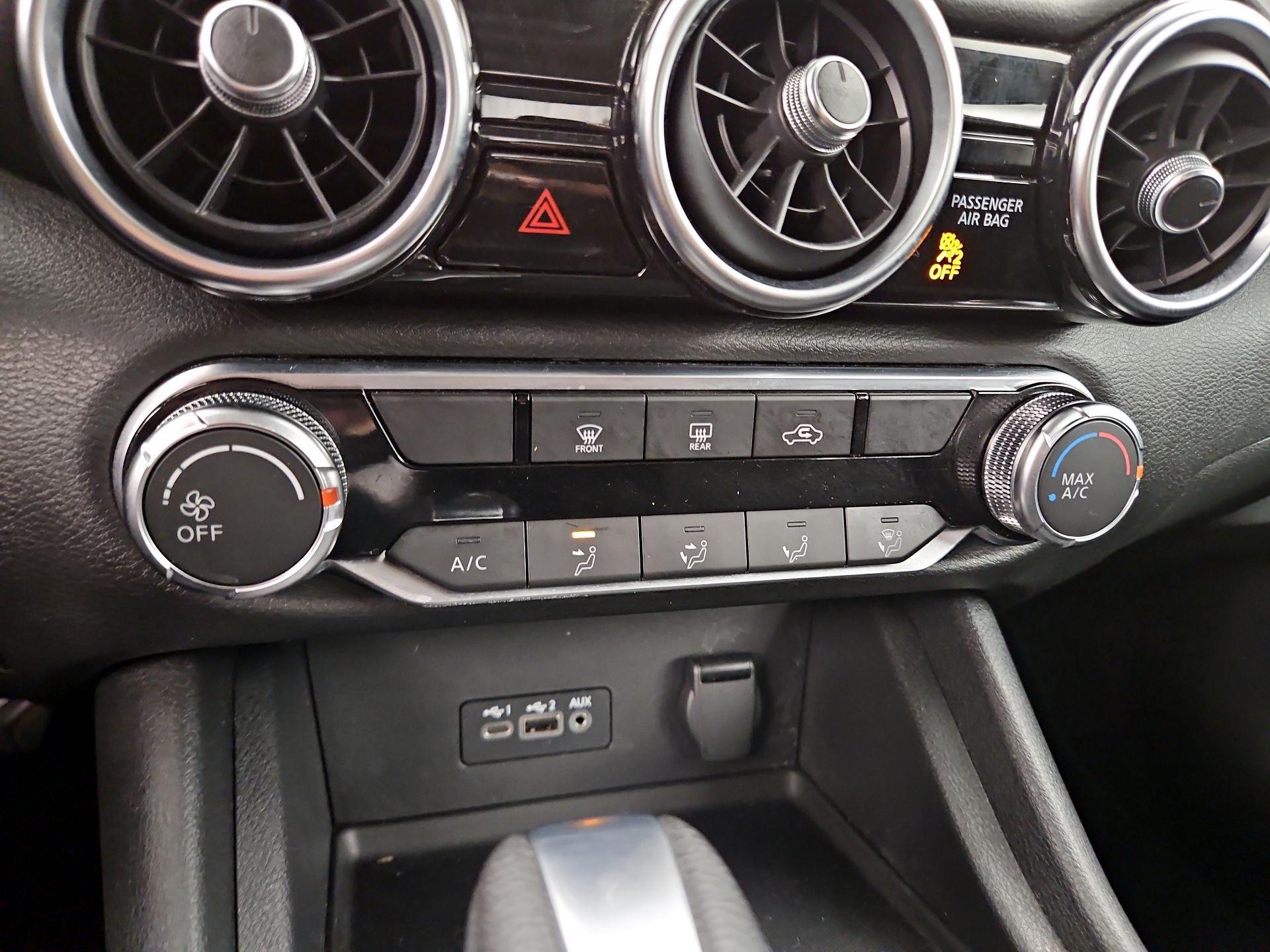 Thumbnail: 2022 Nissan Sentra - 16