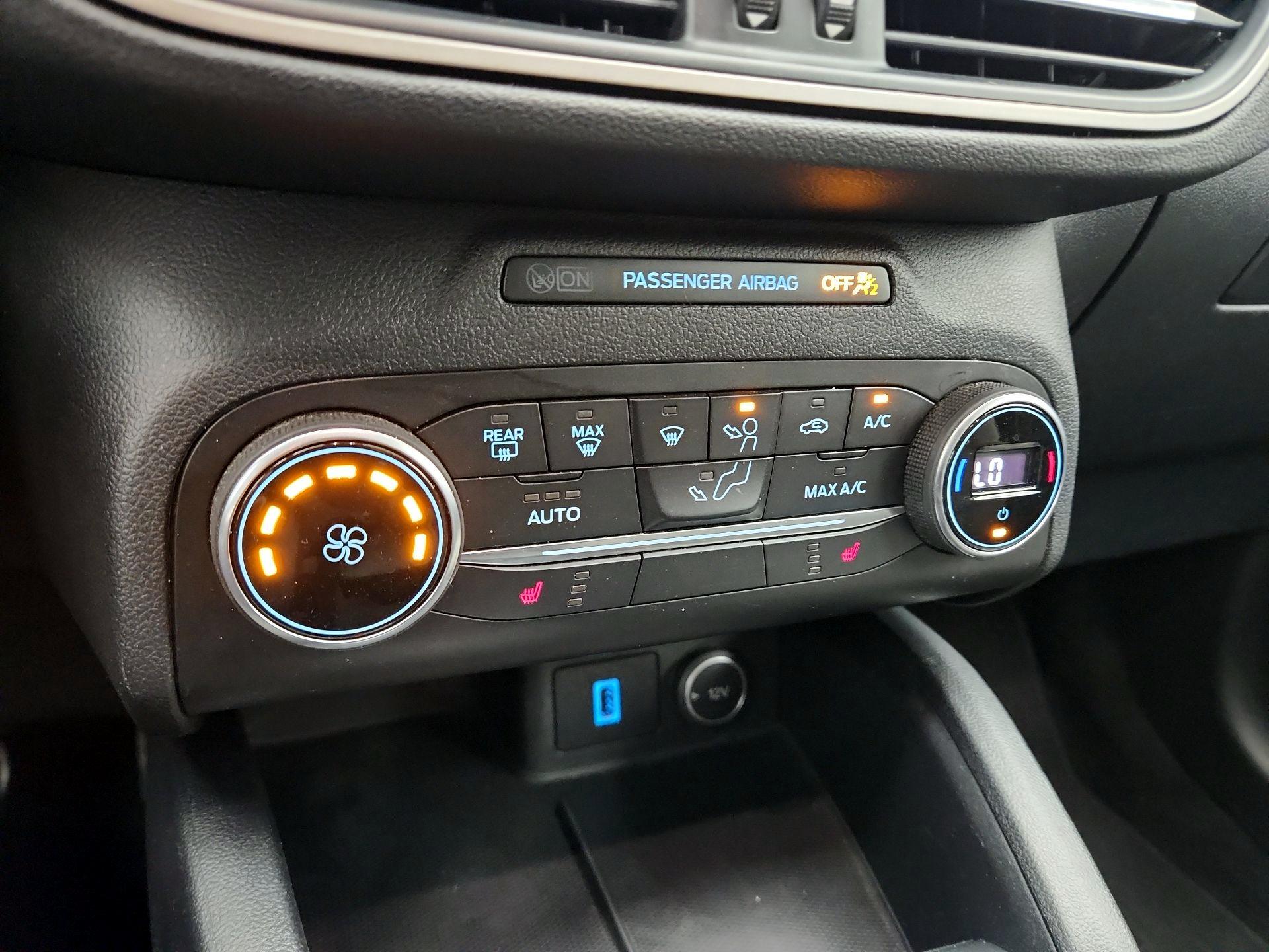 Thumbnail: 2020 Ford Escape - 16