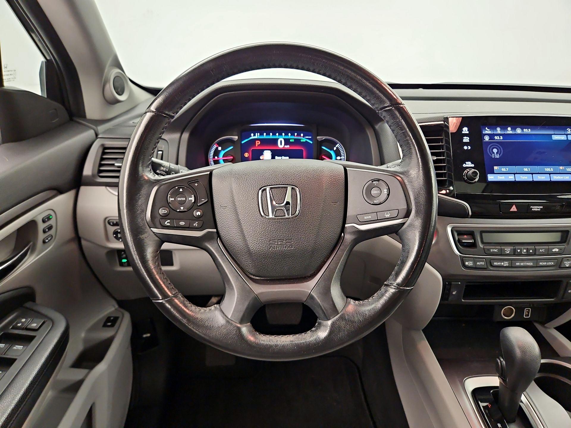 Thumbnail: 2019 Honda Pilot - 10