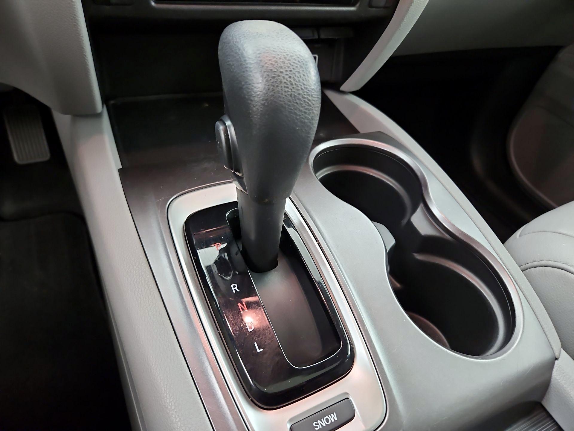 Thumbnail: 2019 Honda Pilot - 17