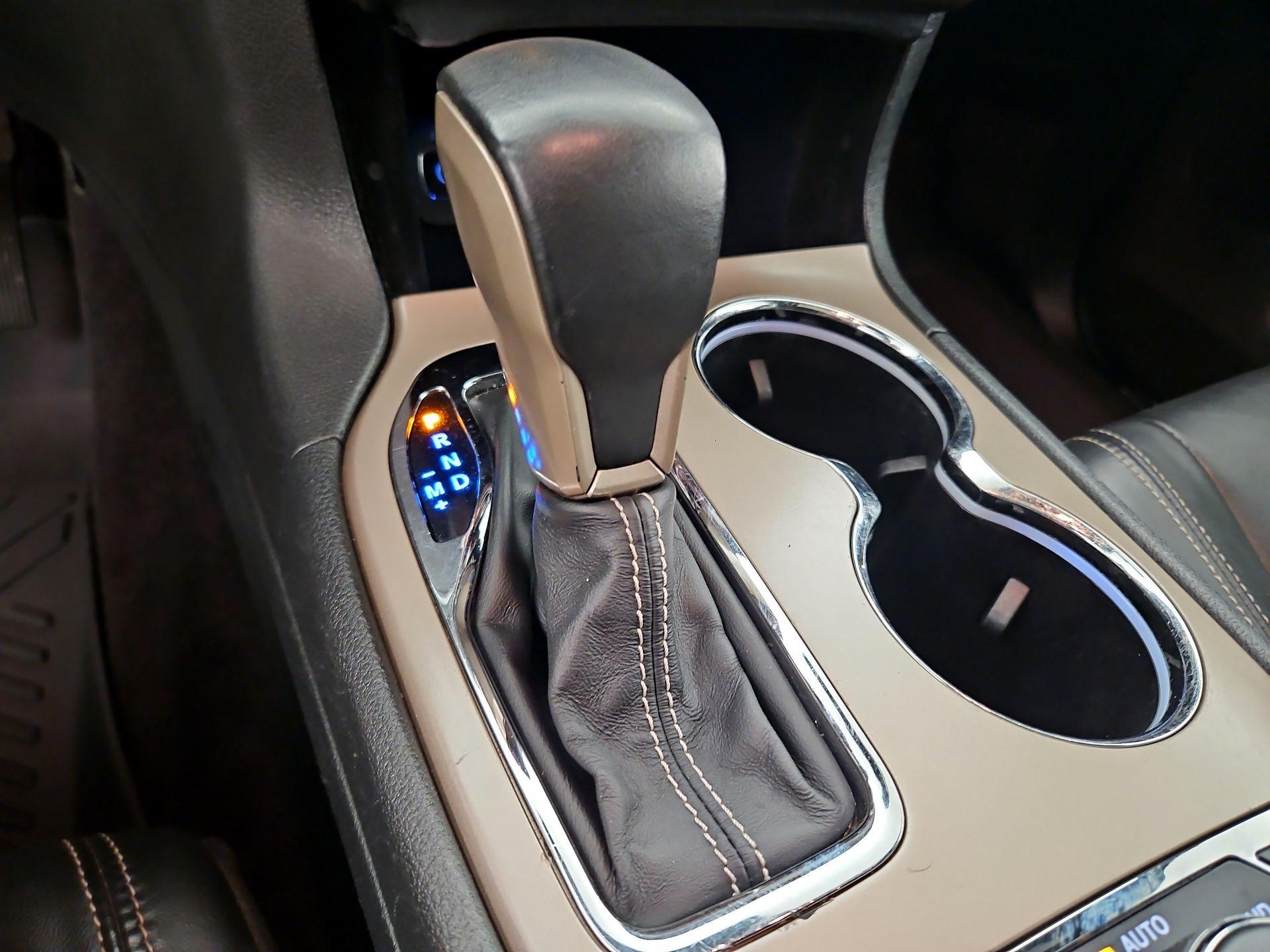 Thumbnail: 2017 Jeep Grand Cherokee - 18