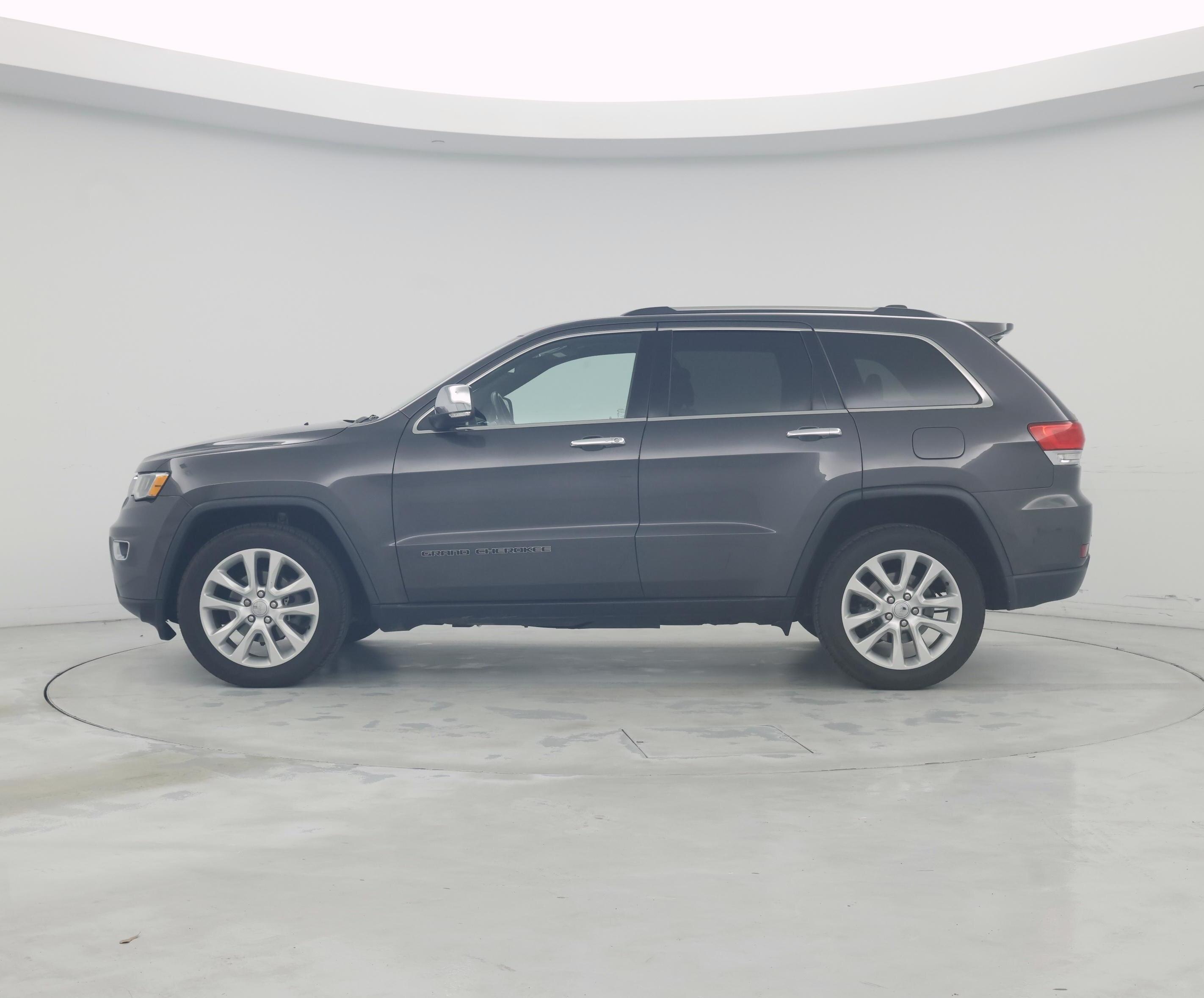 Thumbnail: 2017 Jeep Grand Cherokee - 3