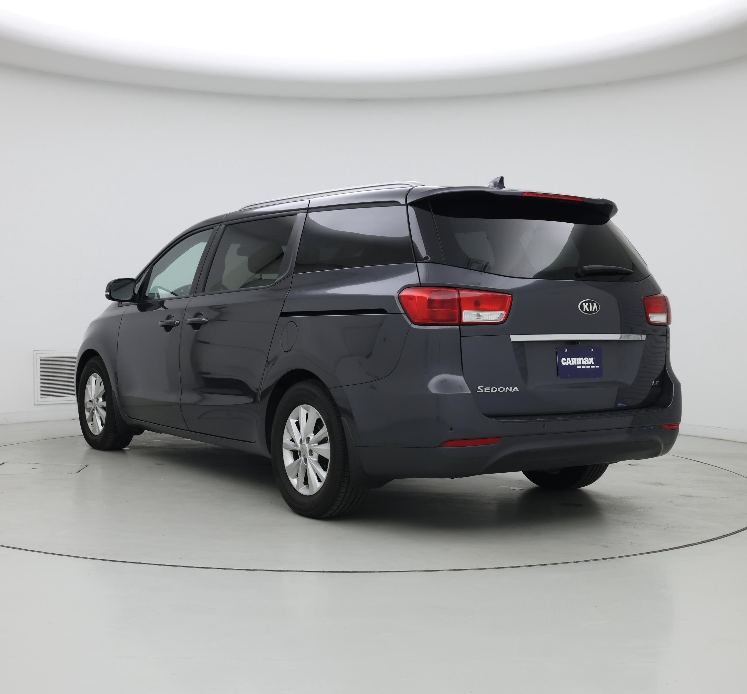 Thumbnail: 2017 Kia Sedona - 2