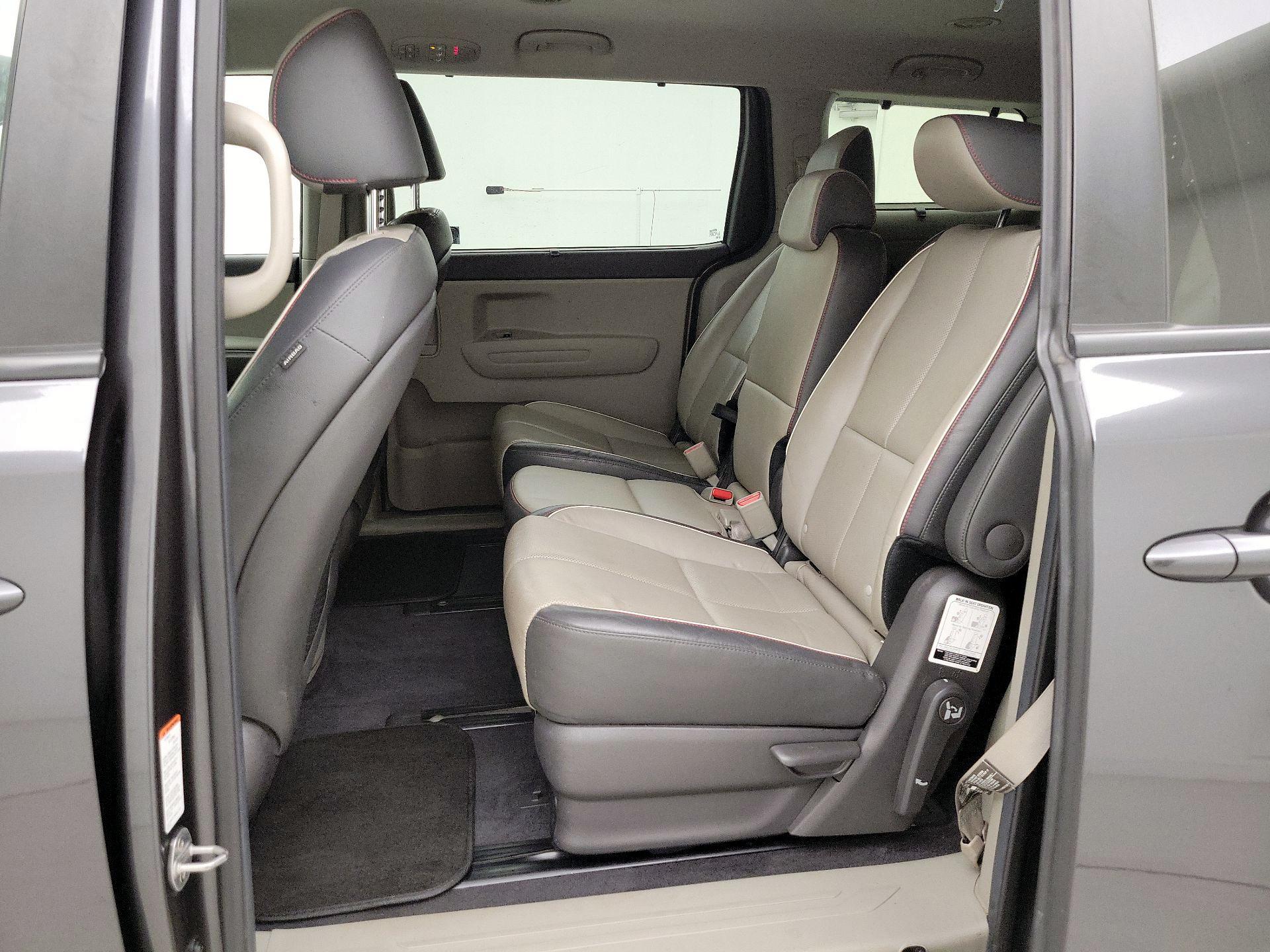 Thumbnail: 2017 Kia Sedona - 19